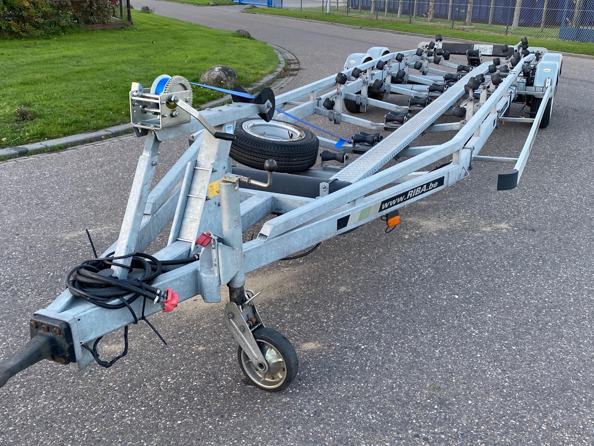 Trailer Riba 5200 — foto 2 van 5