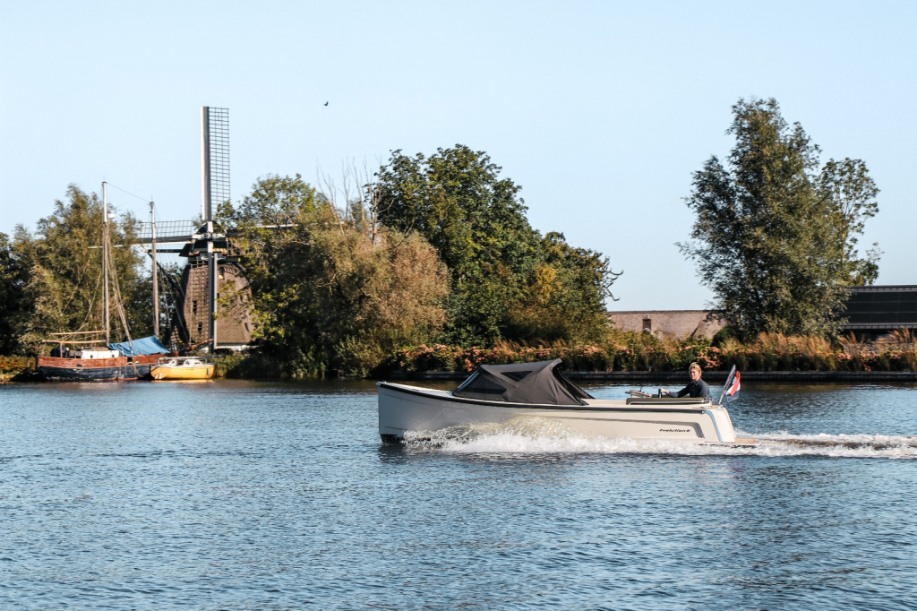 Evolution  6 Tender  — foto 12 van 16