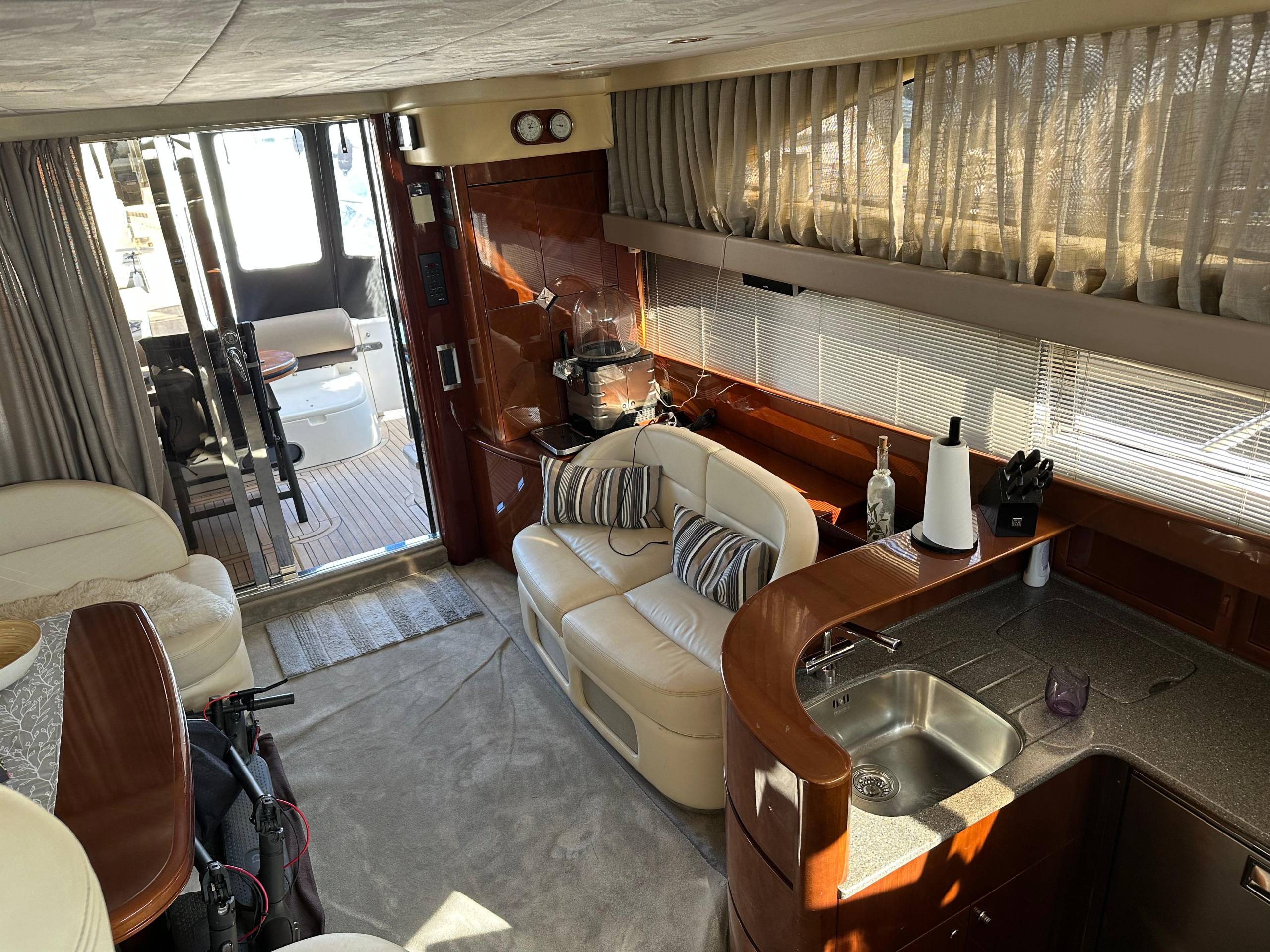 Princess 50 Flybridge - BluYachting — foto 3 van 12