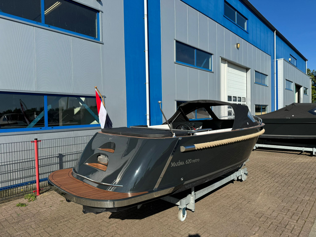 Maxima 620 MC Retro met Honda 30pk — foto 8 van 17