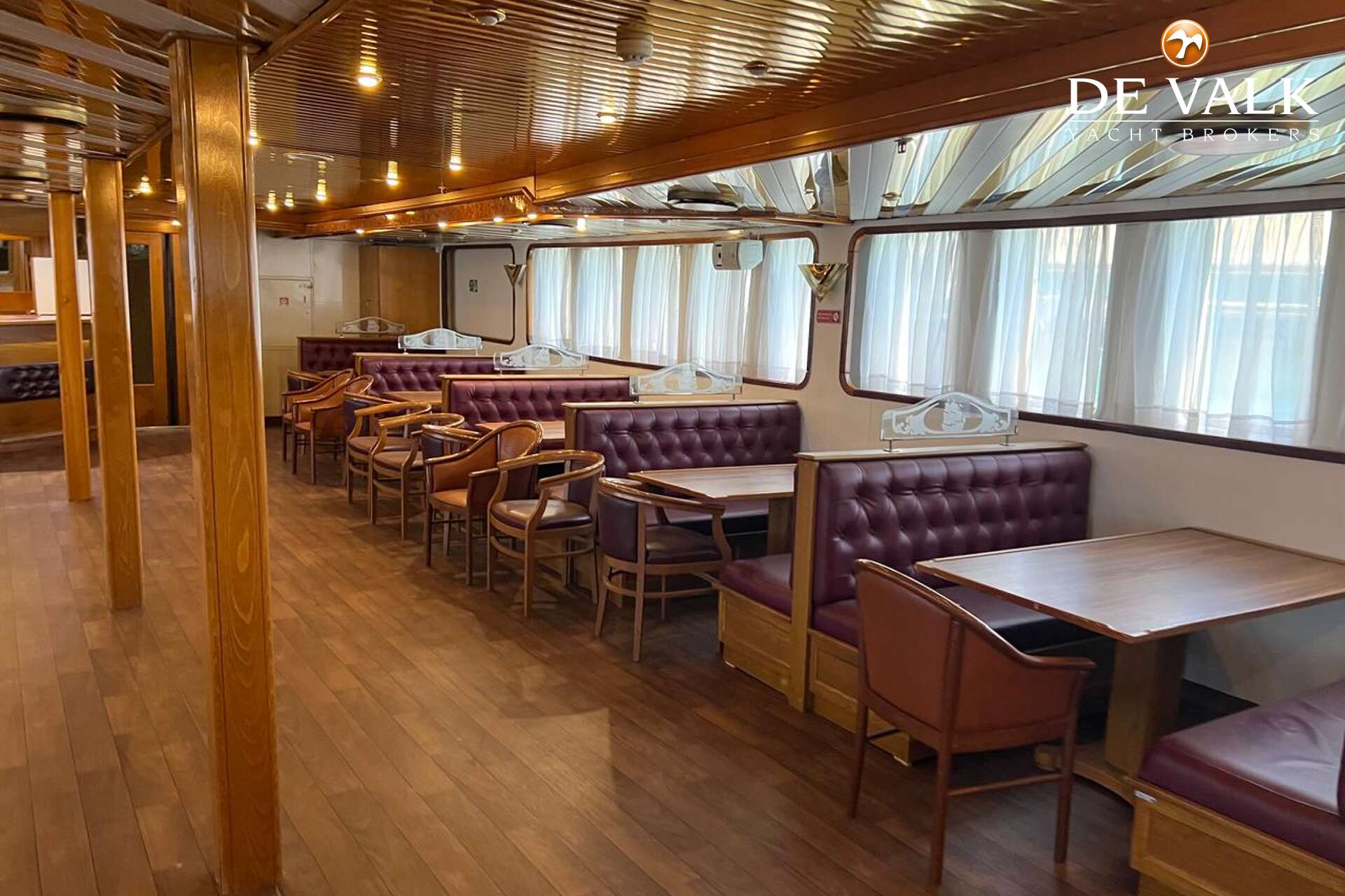 Day Passengers Ship 77.4 — foto 19 van 42