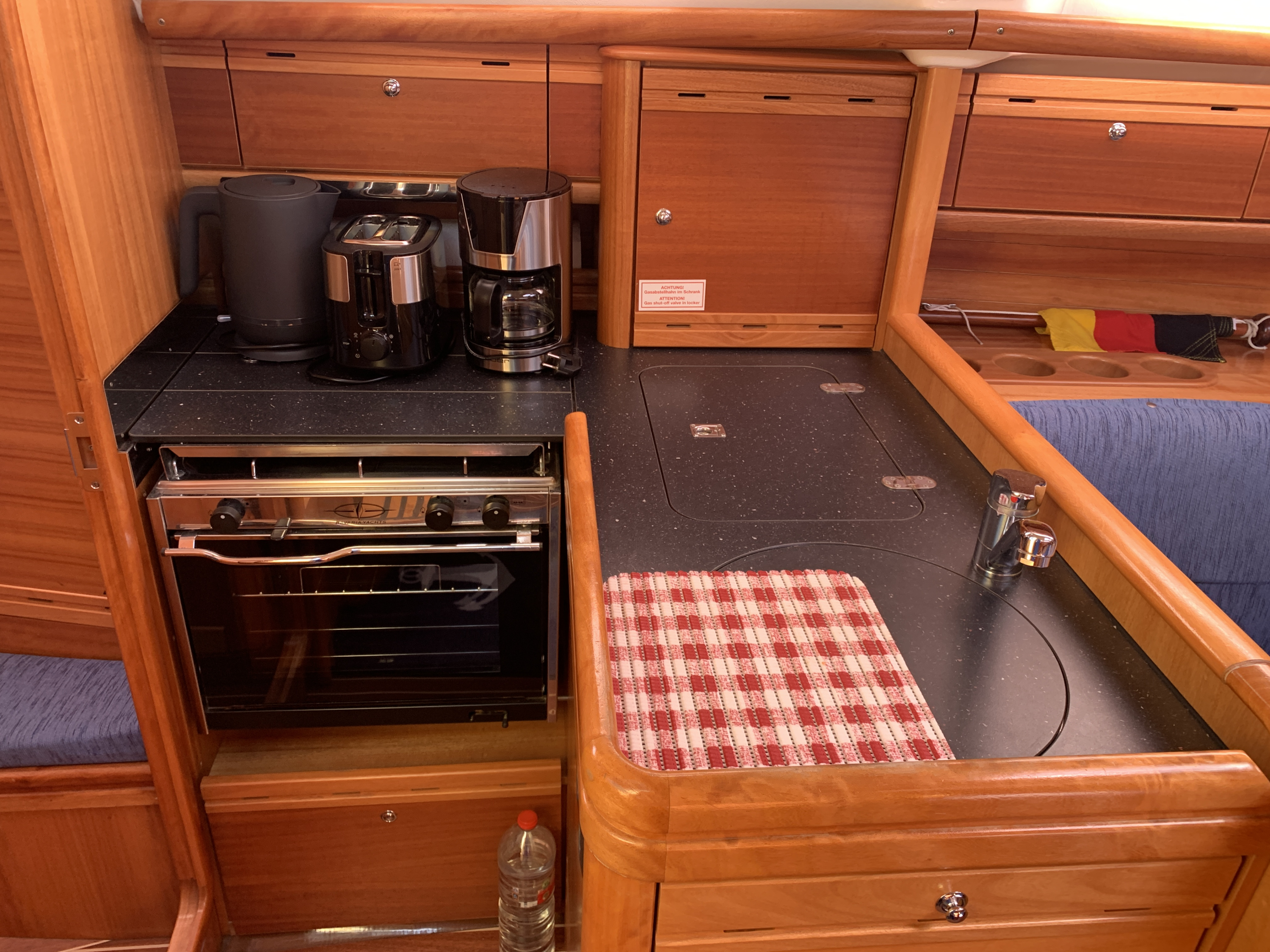 Bavaria 31 Cruiser Limited Edition — foto 10 van 54