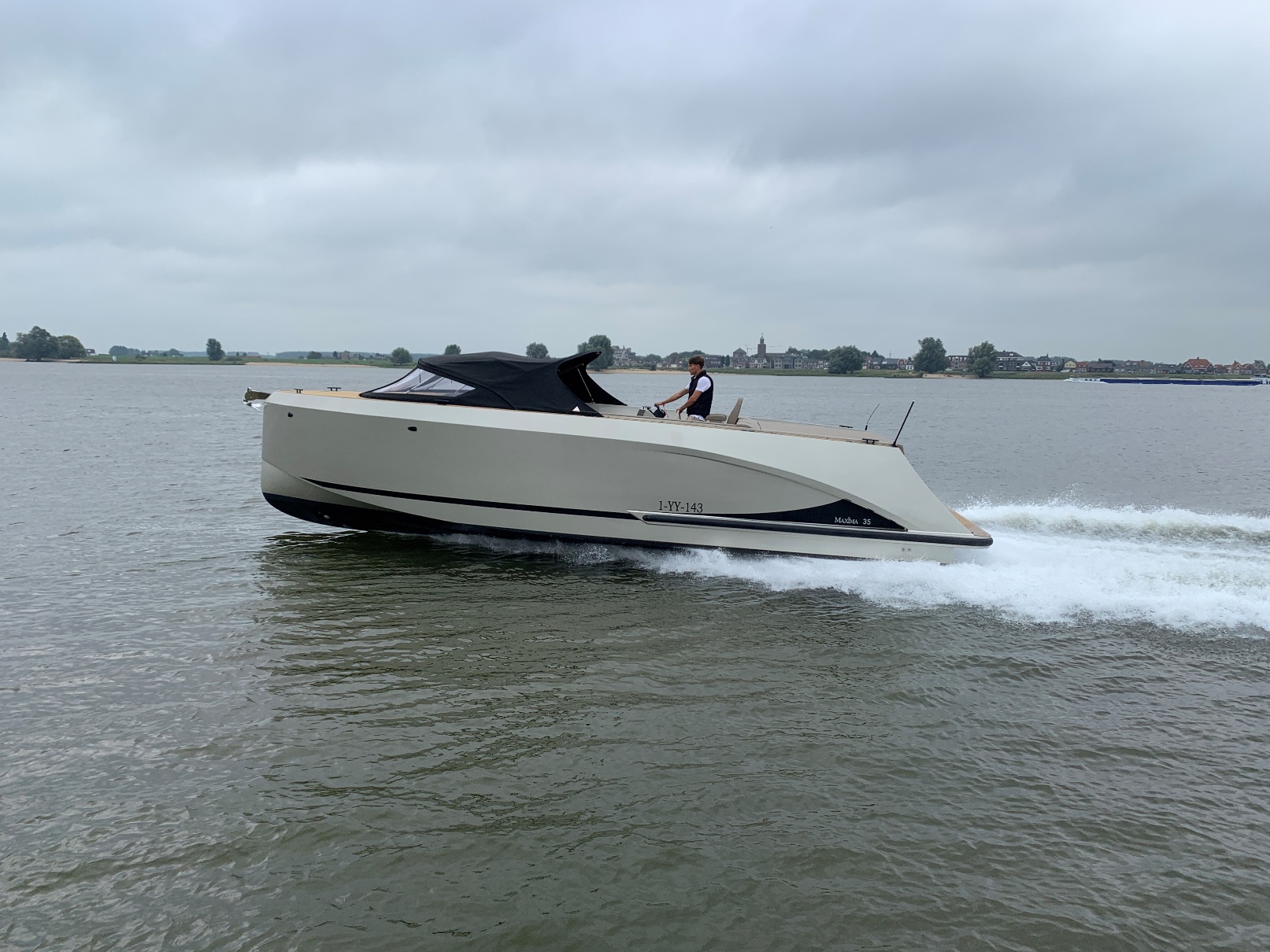 Maxima Boats 35 met 2x Honda 250 pk op voorraad! — foto 12 van 30