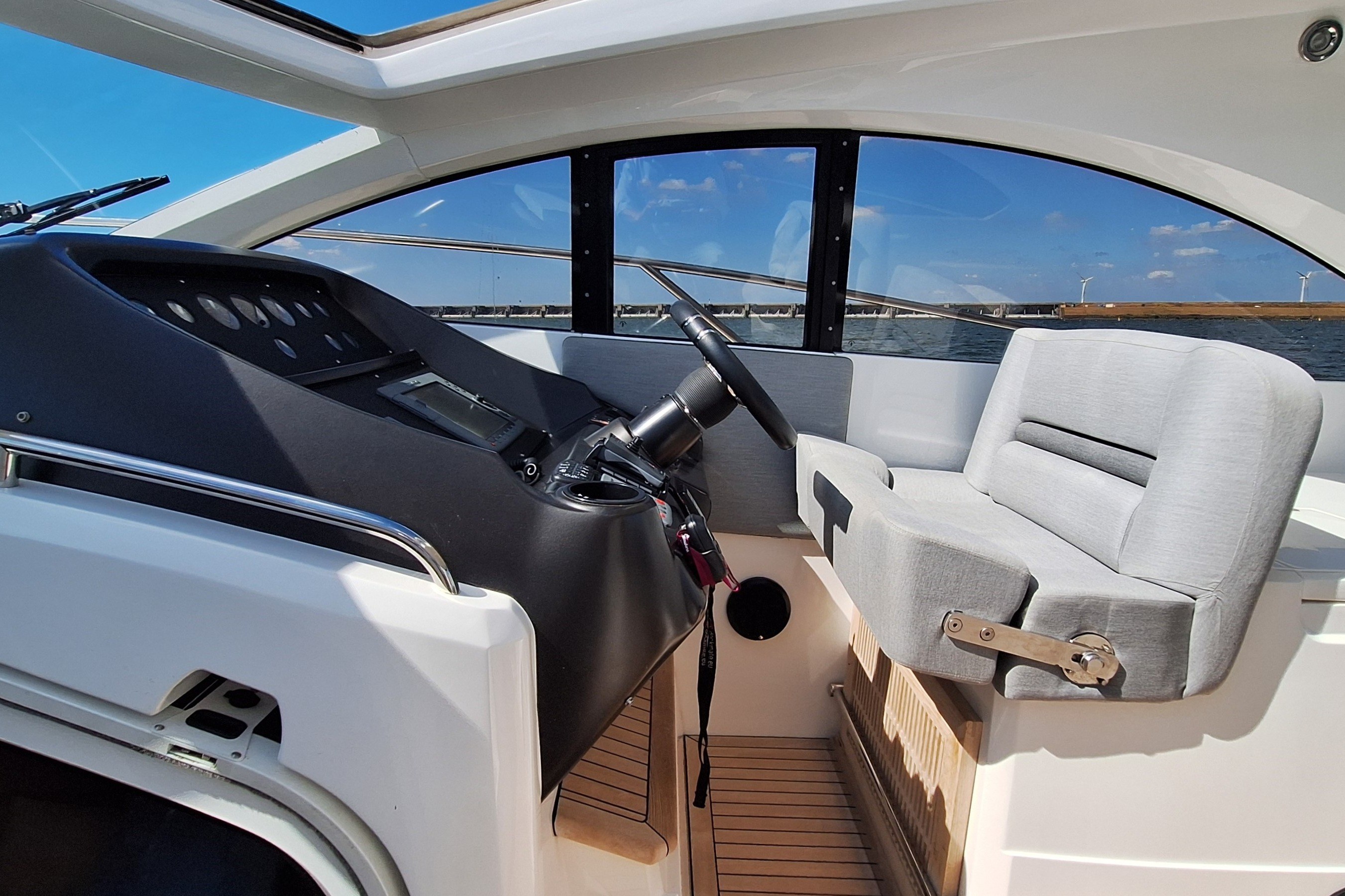 Sunseeker Portofino 47 — foto 46 van 92