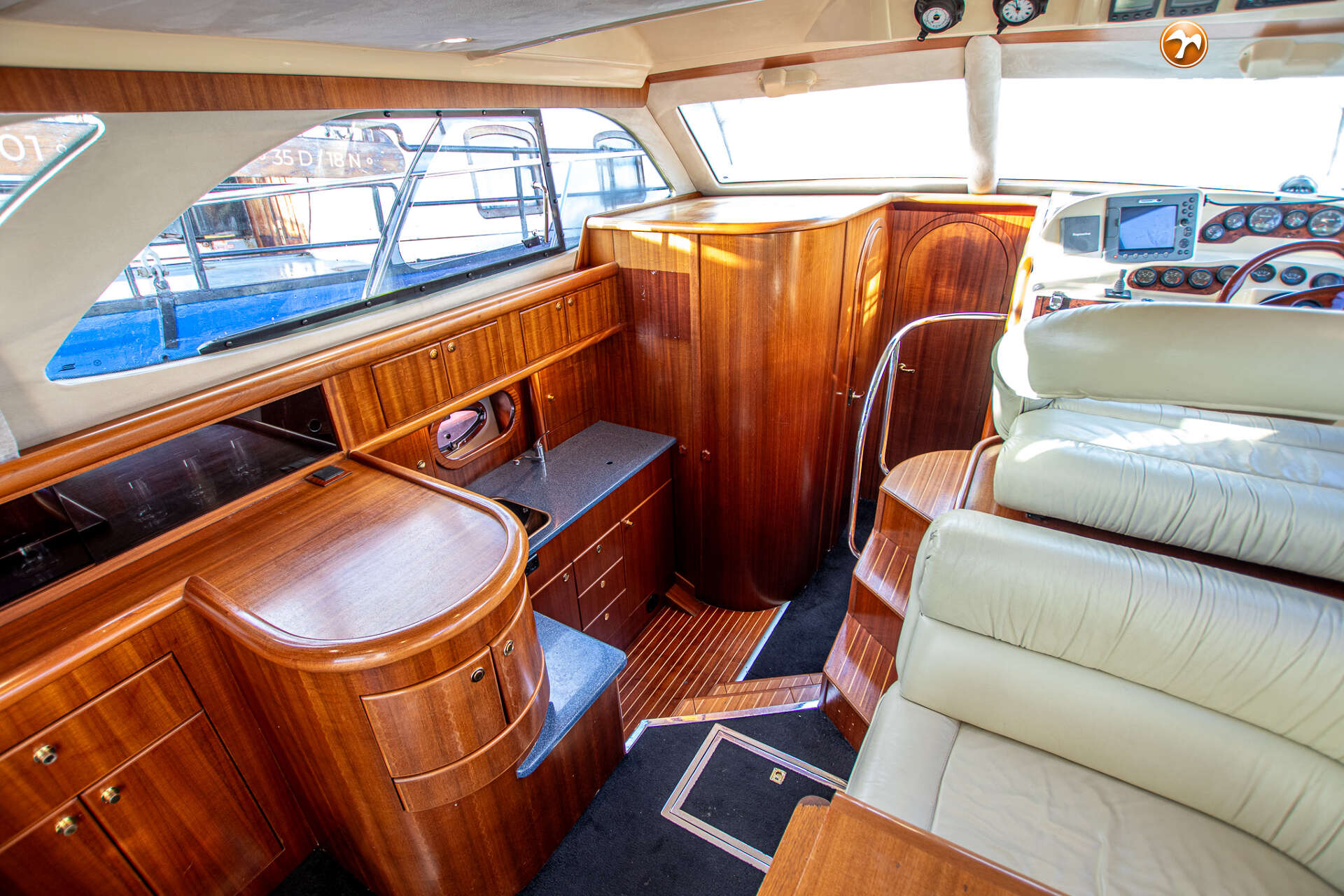 Galeon 380 Fly — foto 22 van 39