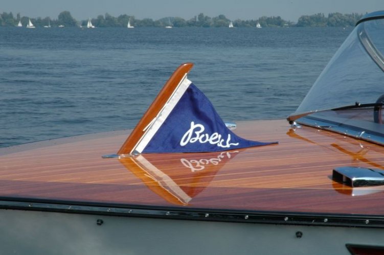 Boesch 530 Super Competition — foto 2 van 7