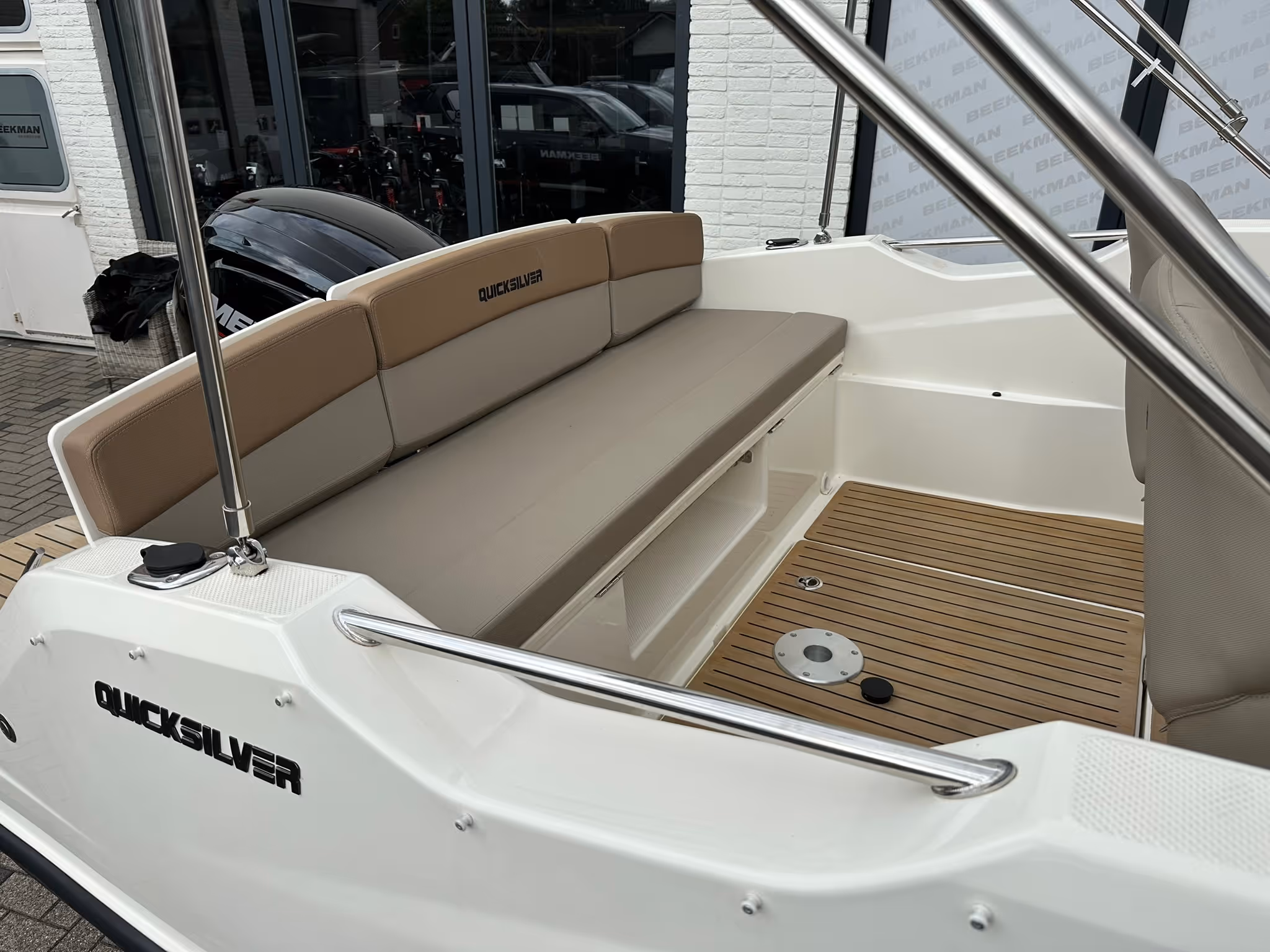 Quicksilver 555 Cabin — foto 6 van 14