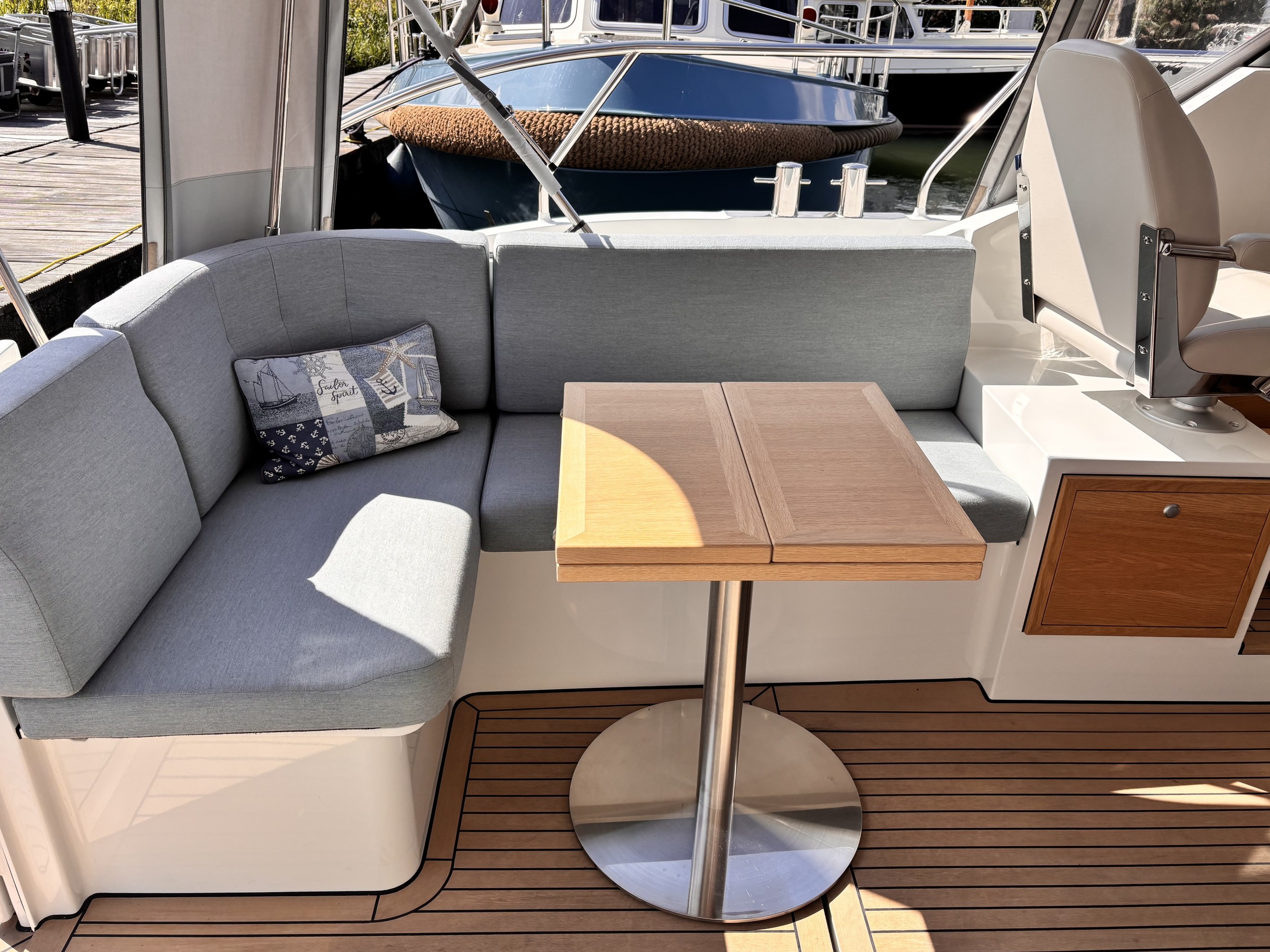 Vedette 37 Cabin Comfort Line — foto 10 van 24
