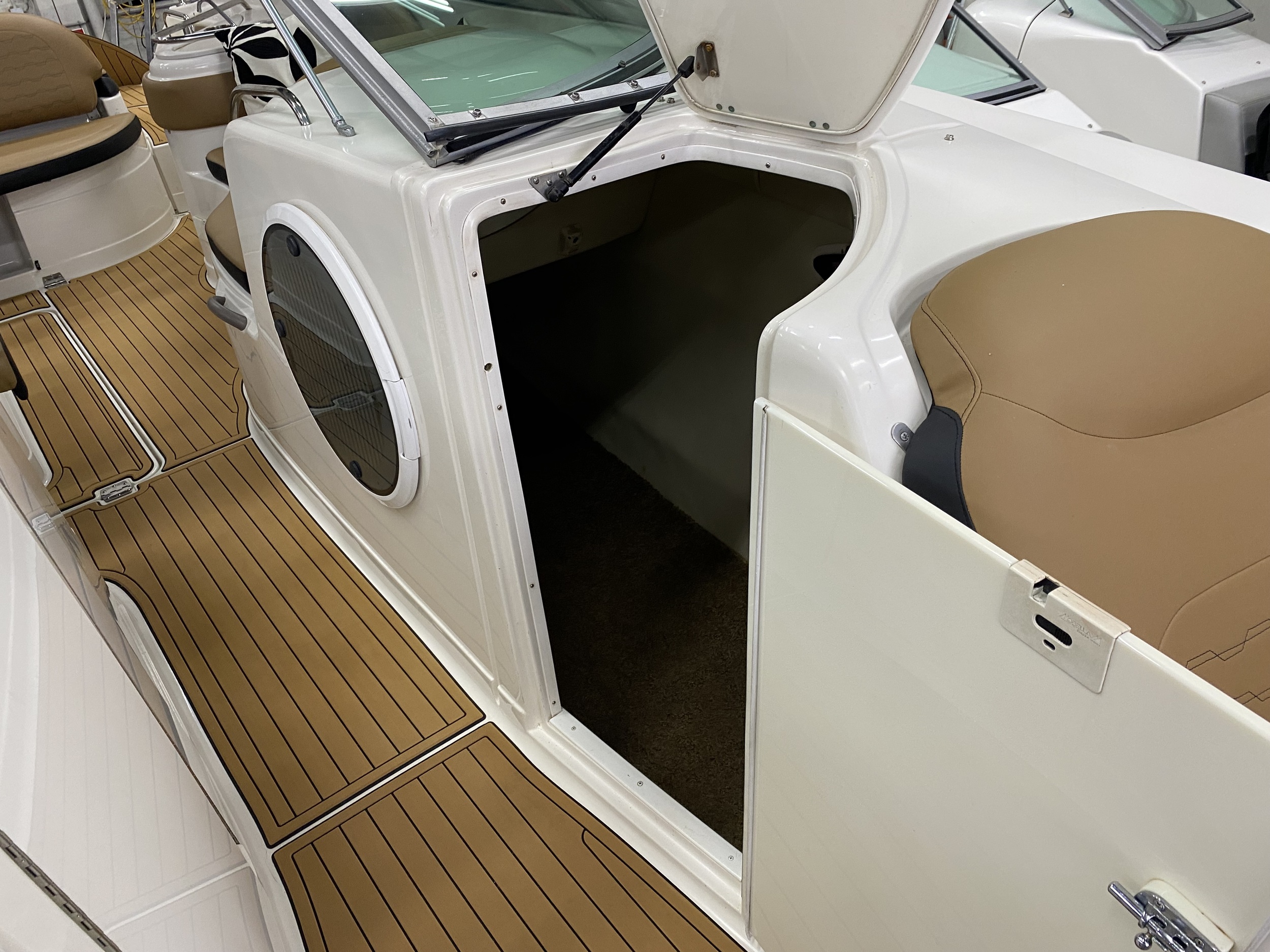 Monterey 298SS — foto 6 van 13