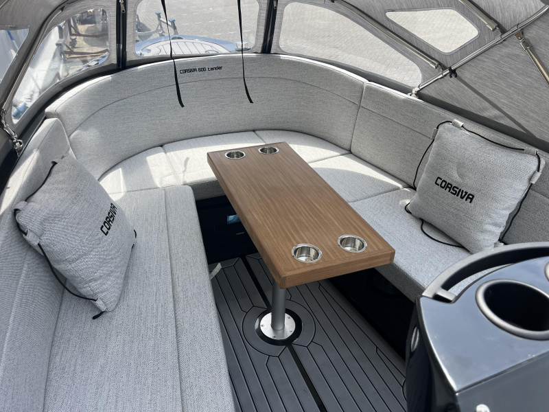 Corsiva 600 Tender + 30pk Suzuki 2024 — foto 5 van 12