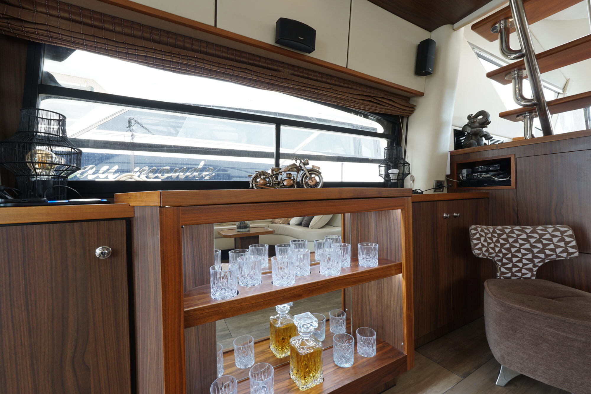 Sunseeker 62 Manhattan — foto 10 van 86