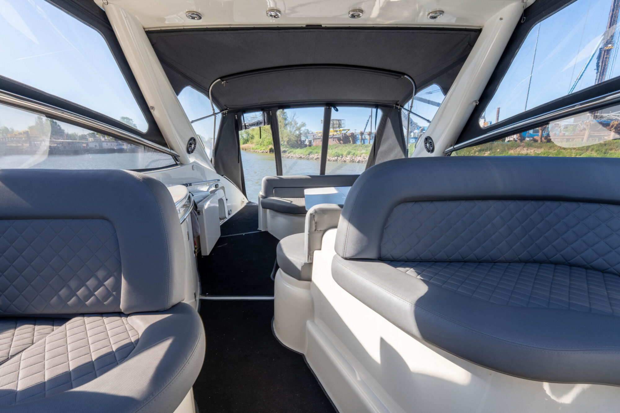 Sunseeker Camarque 47 Cabrio — foto 8 van 48