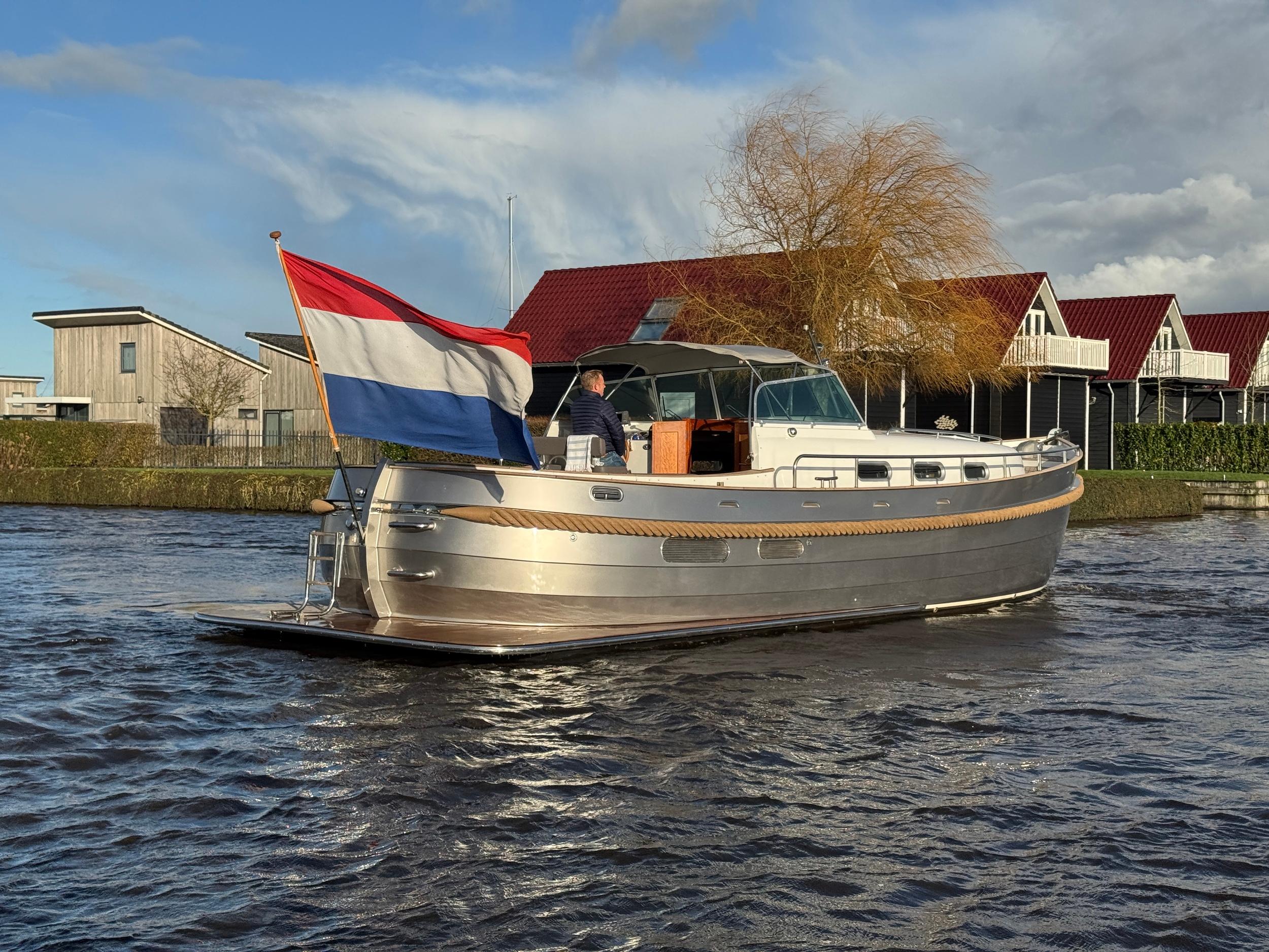 Delta Sloep 12.05 — foto 1 van 41