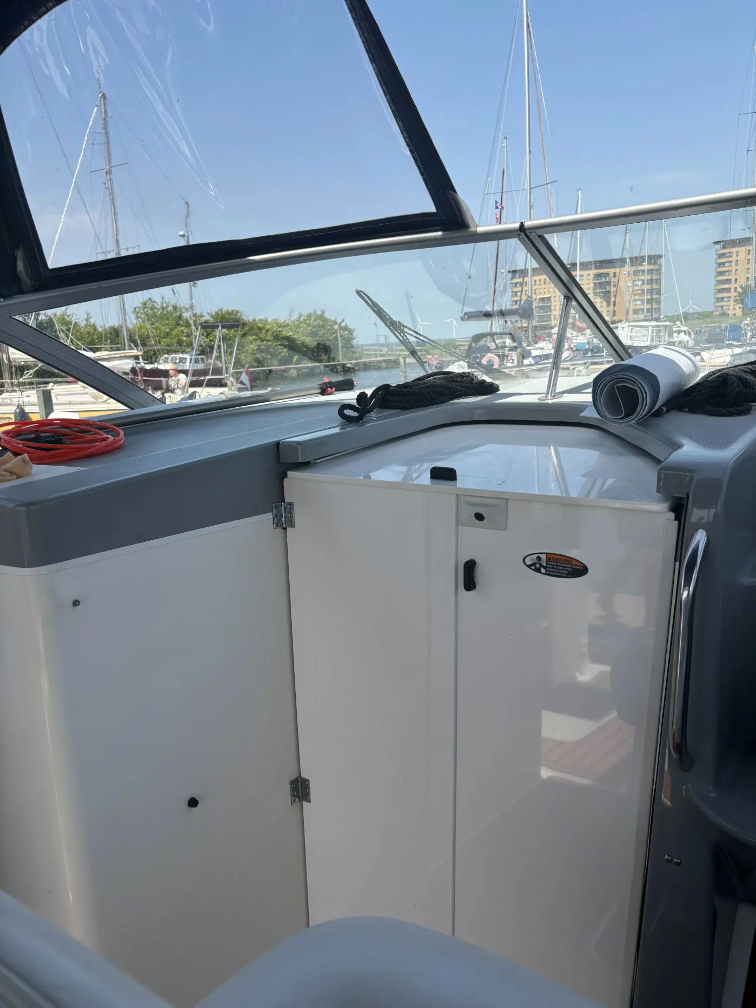 Bayliner 305 Ciera Sunbridge (2004) — foto 13 van 21