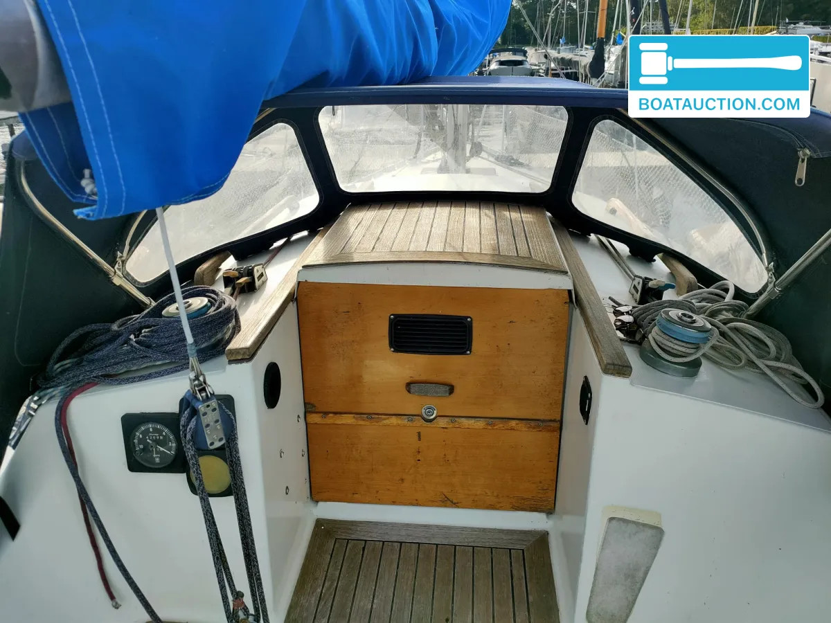 Jeanneau Fantasia 27 nu in de online veiling. — foto 7 van 33