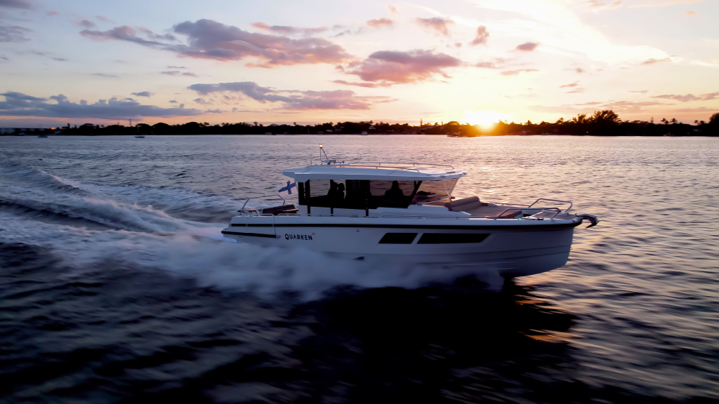 Quarken 35 Cabin + 2xF300 Yamaha — foto 12 van 65