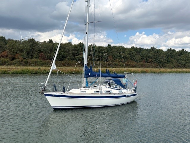 Hallberg-Rassy 31 — foto 2 van 65