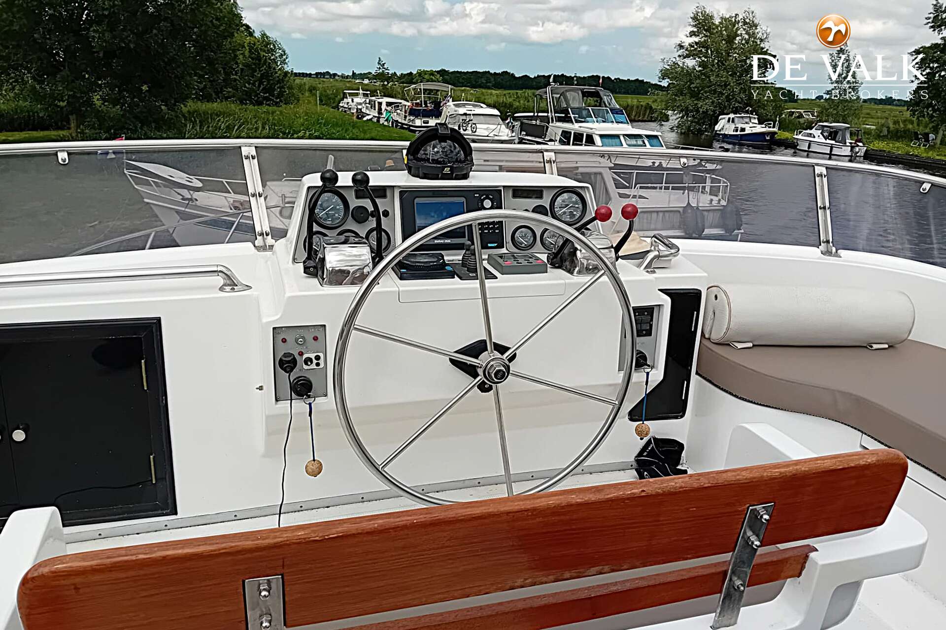 Ocean Alexander 44 Motoryacht — foto 10 van 36