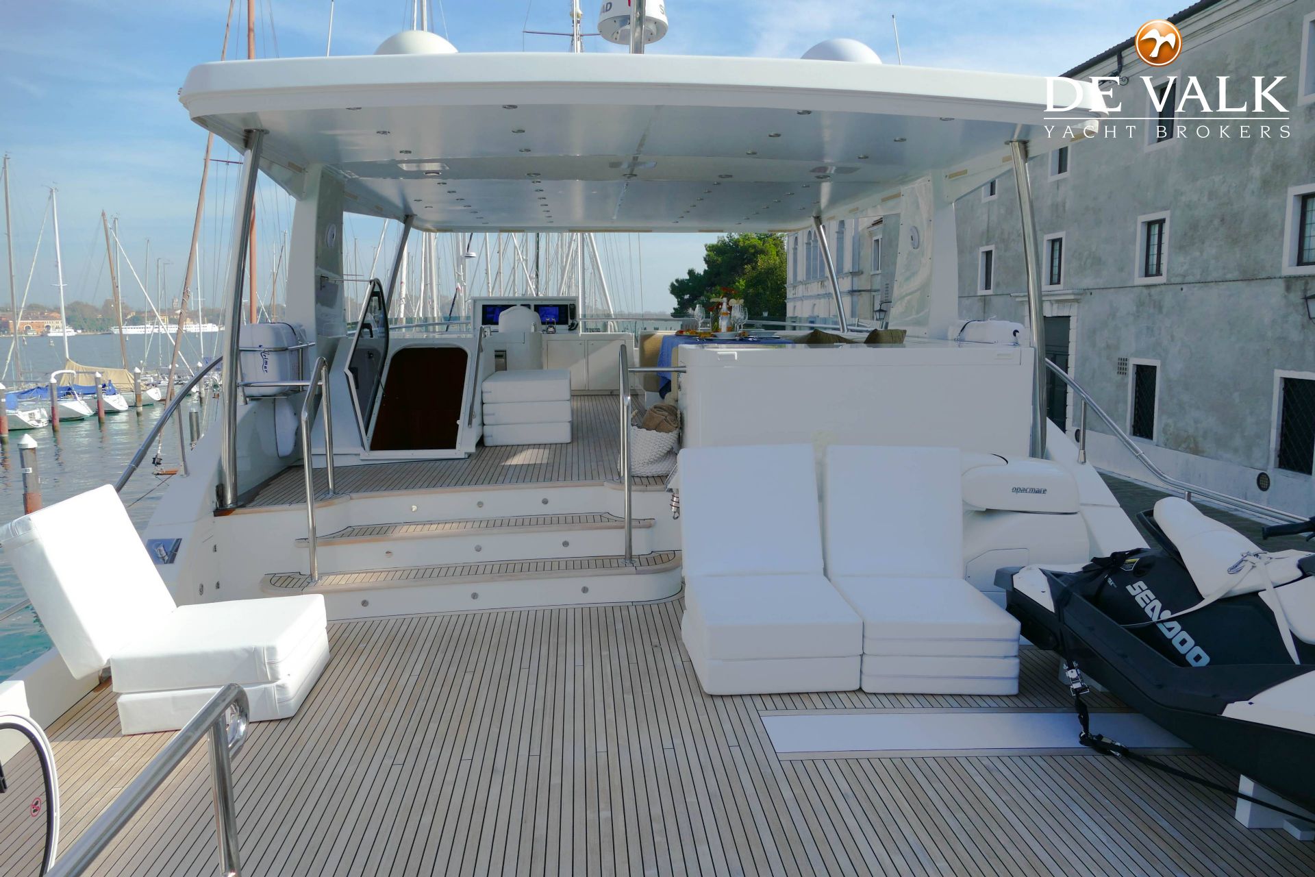 Favaro Yachts Explorer 76 — foto 11 van 38