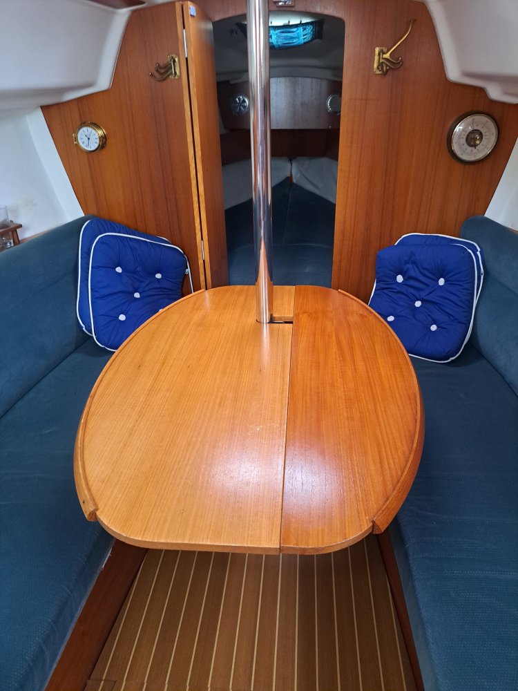 Yanmar Jeanneau - Sailing Yacht - GRP (Polyester) - 1999 - € 35.000 — foto 2 van 11