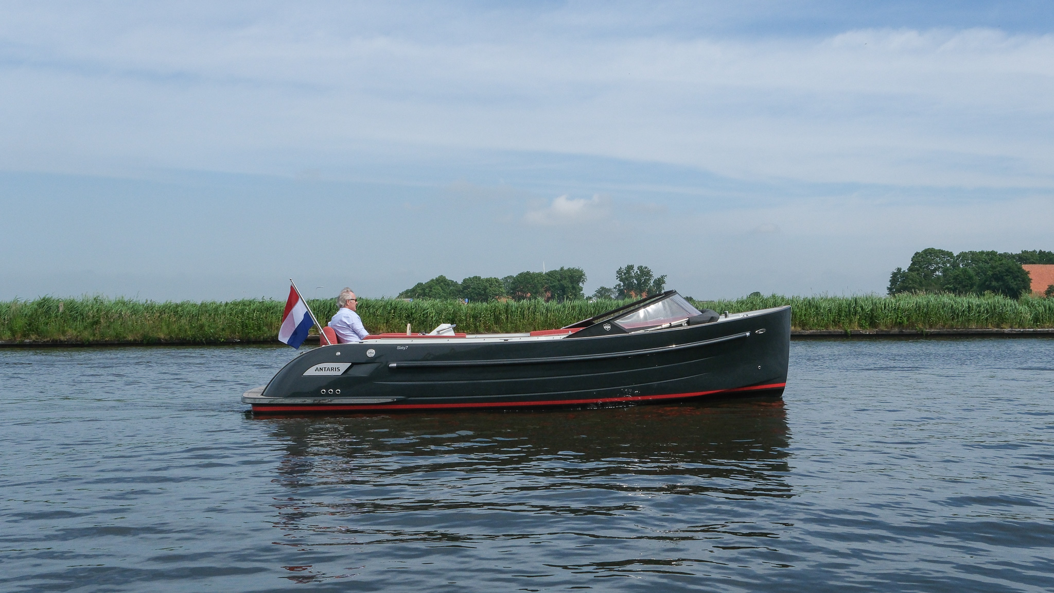 Antaris Sixty7 — foto 3 van 12