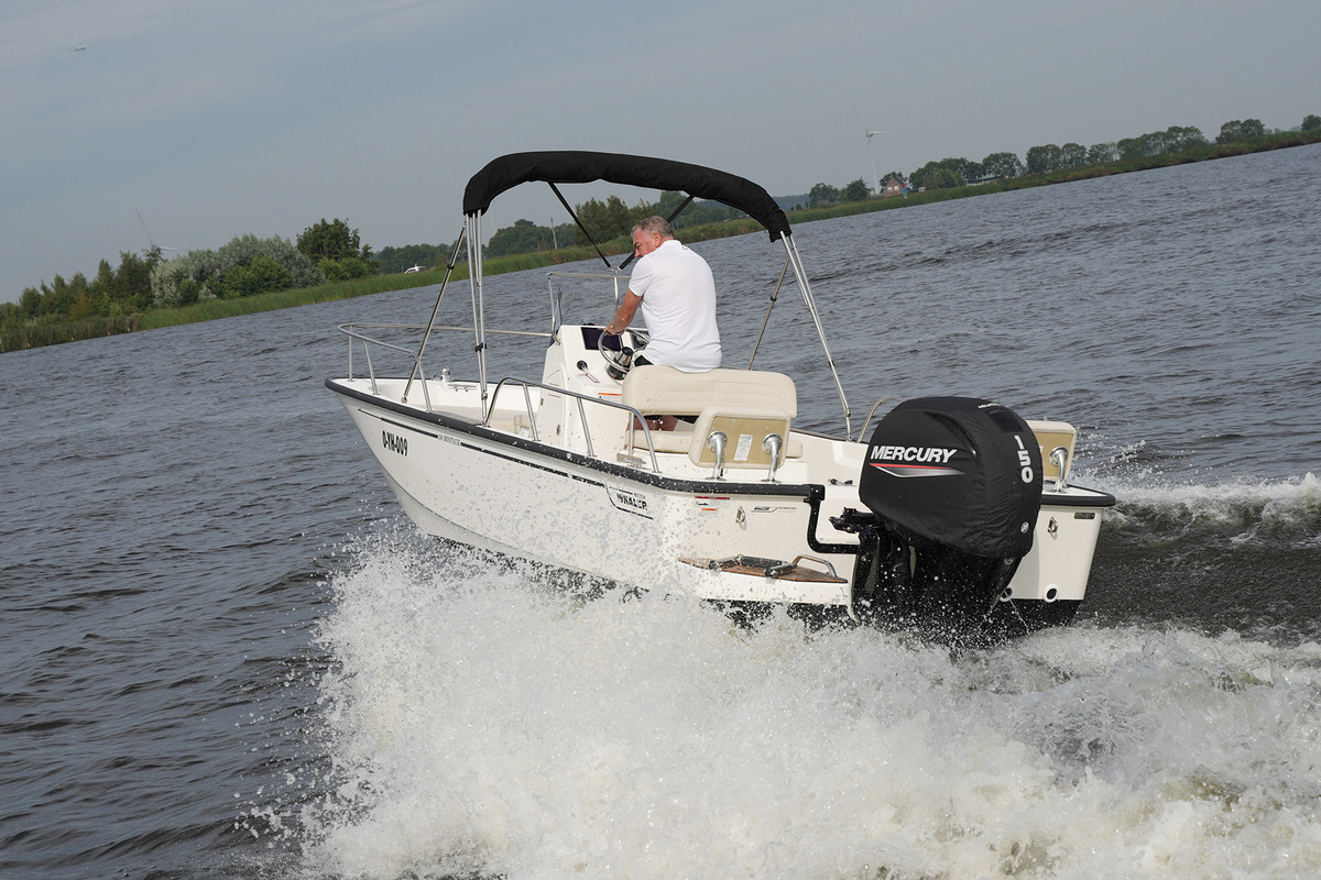 Boston Whaler 190 Montauk — foto 7 van 40