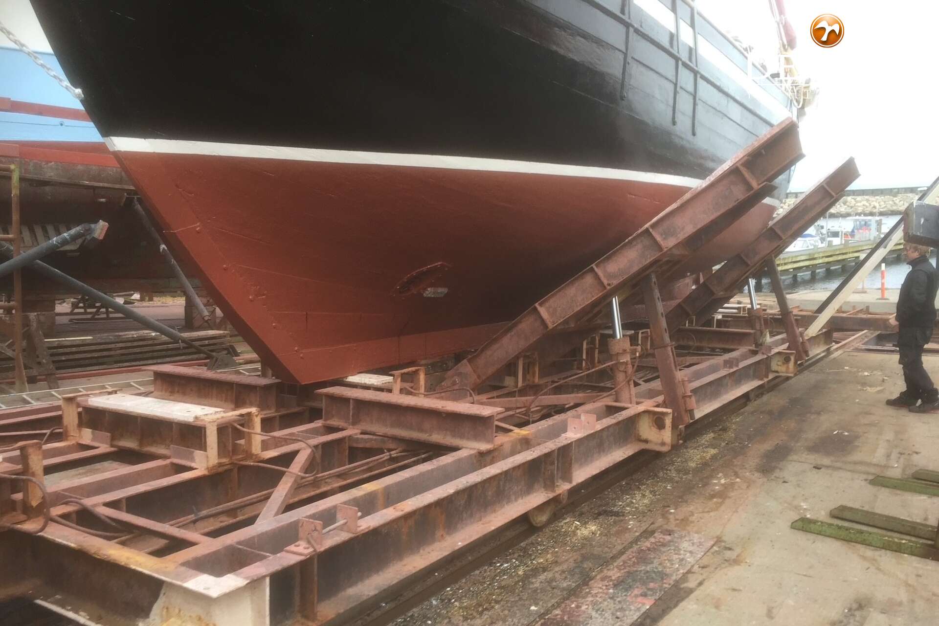 Small sailing ship From Laso — foto 9 van 35