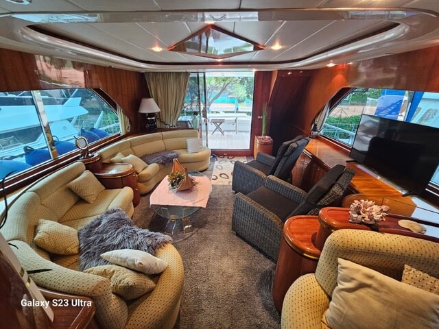 Elegance 70 Flybridge - BluYachting — foto 4 van 12