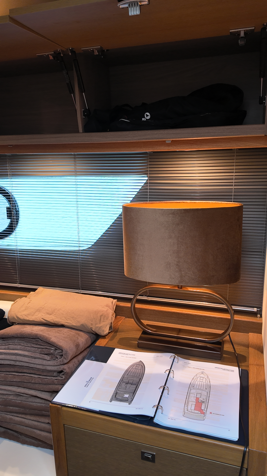 Princess V39 — foto 6 van 20
