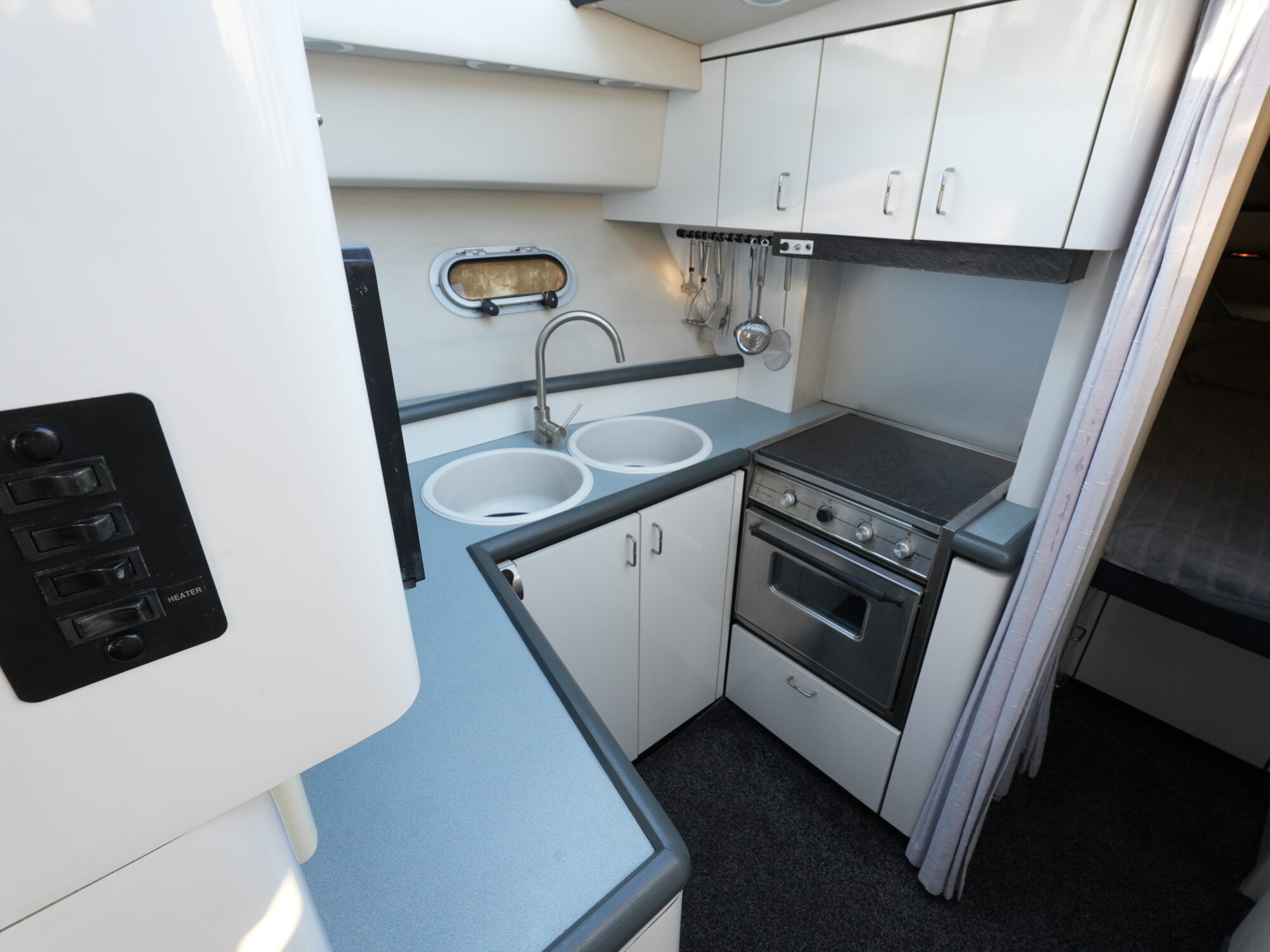 Bayliner 3688 Flybridge — foto 31 van 41