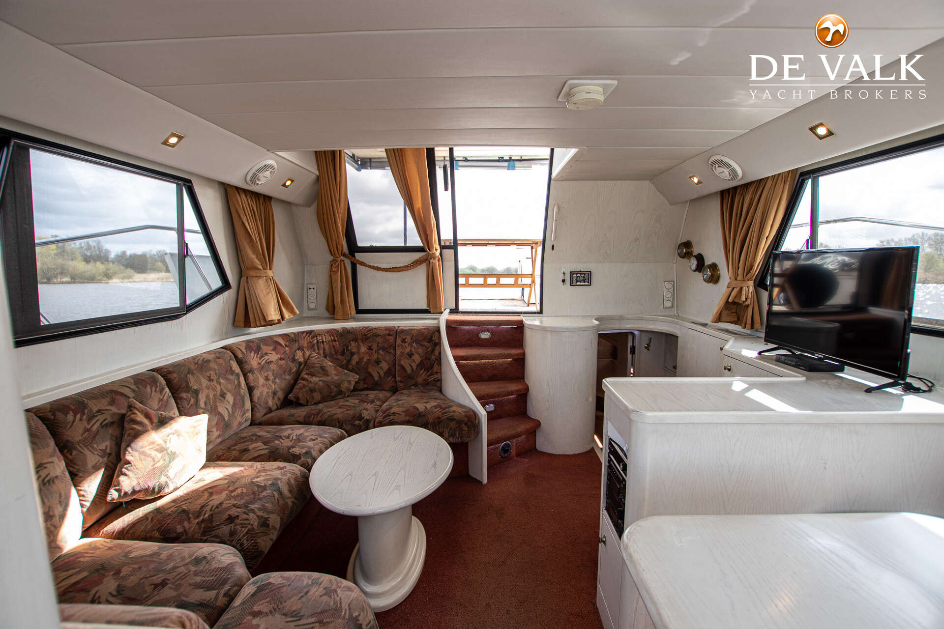 Neptunus 145 Flybridge — foto 36 van 38
