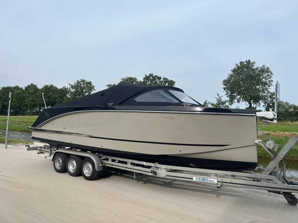 Maxima 740 Tender — foto 2 van 19