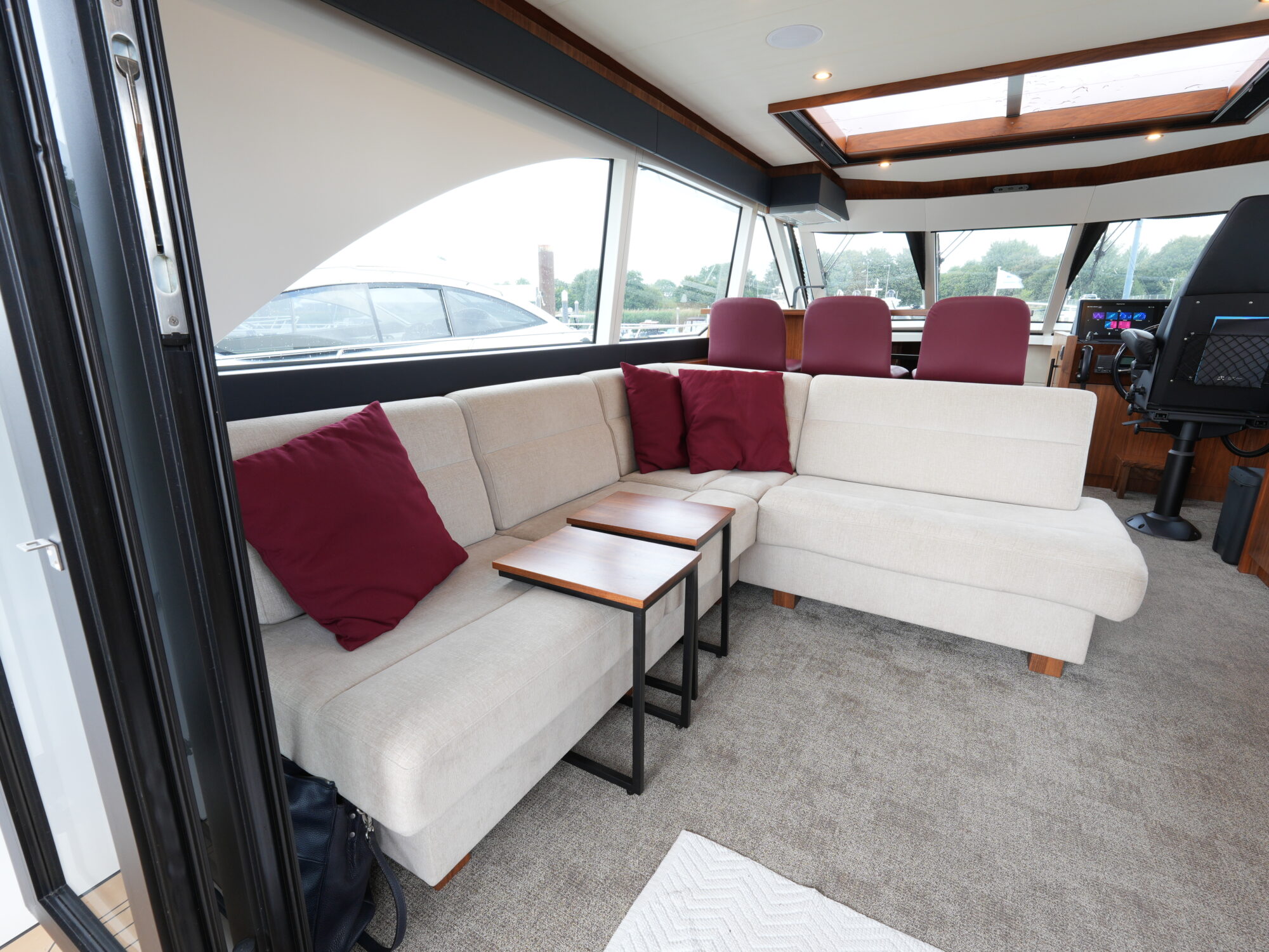 Van den Hoven Executive 15.00 MK II — foto 30 van 70