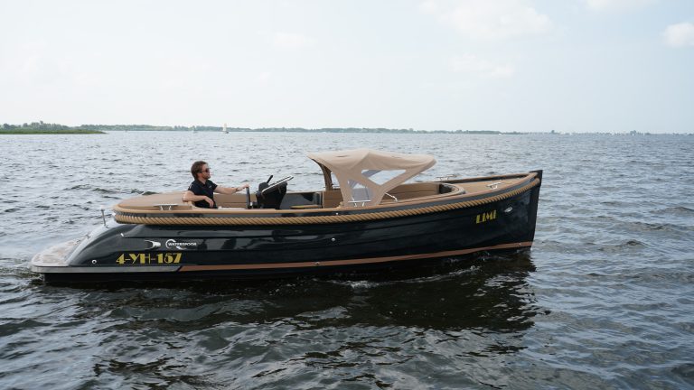 Waterspoor 717 Outboard  — foto 13 van 17