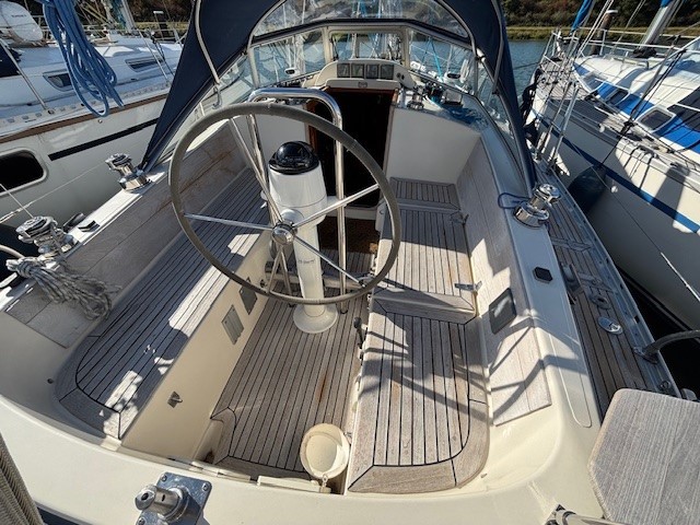 Hallberg-Rassy 31 — foto 10 van 65
