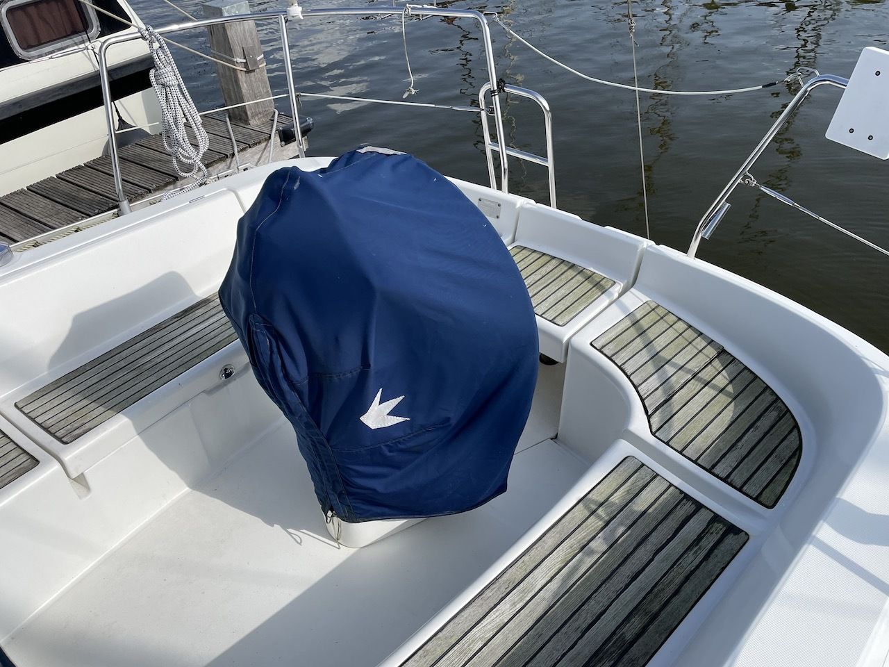 Beneteau 311 Oceanis Clipper — foto 1 van 4
