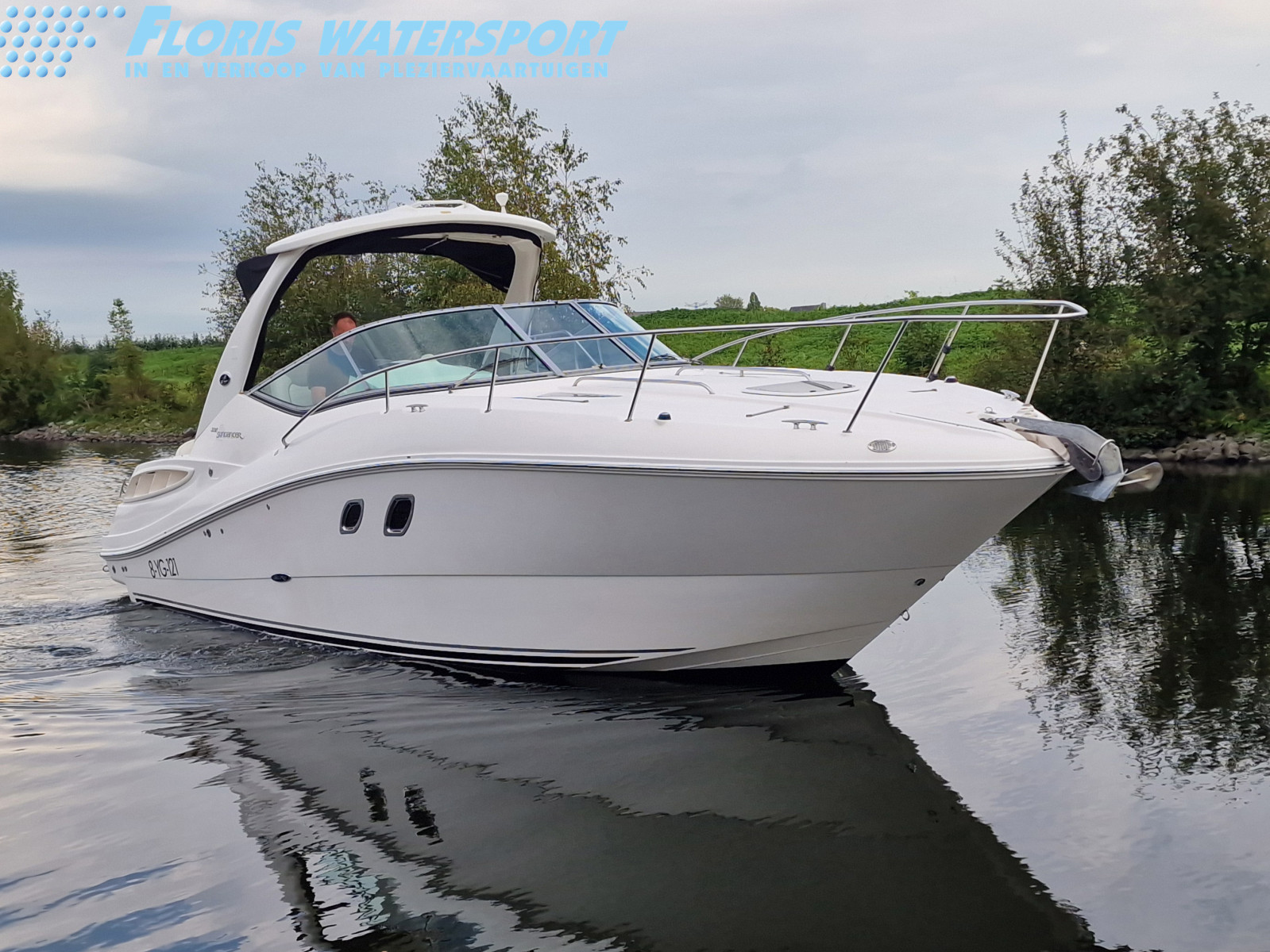 Sea Ray 335 Sundancer — foto 2 van 21