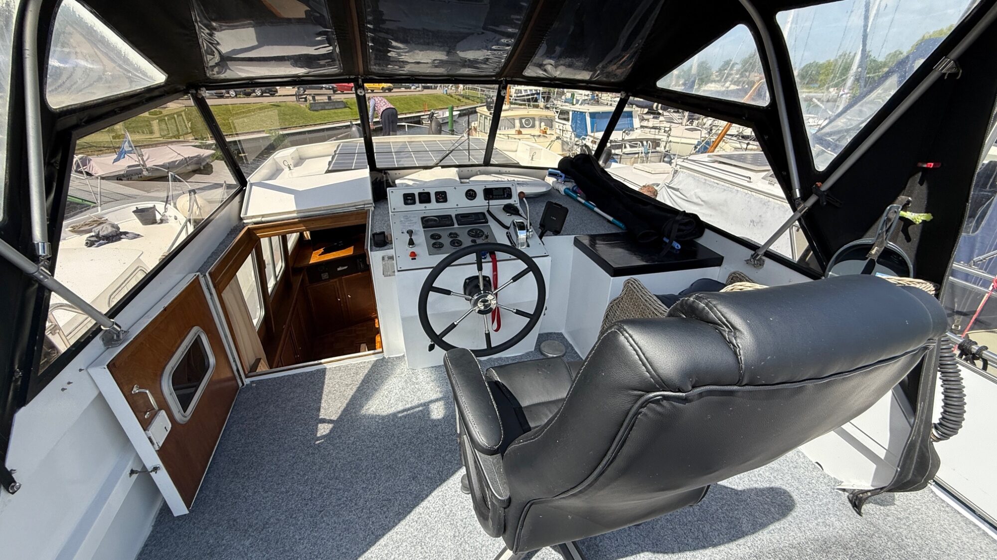 Valkkruiser Content 12.80 AK Cabrio — foto 29 van 38