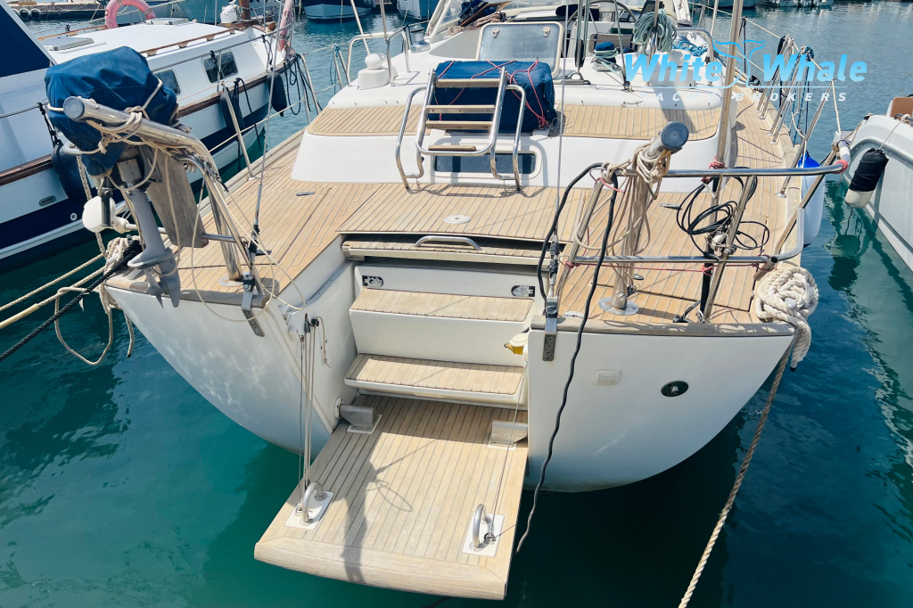 Beneteau Oceanis 42 CC — foto 3 van 45