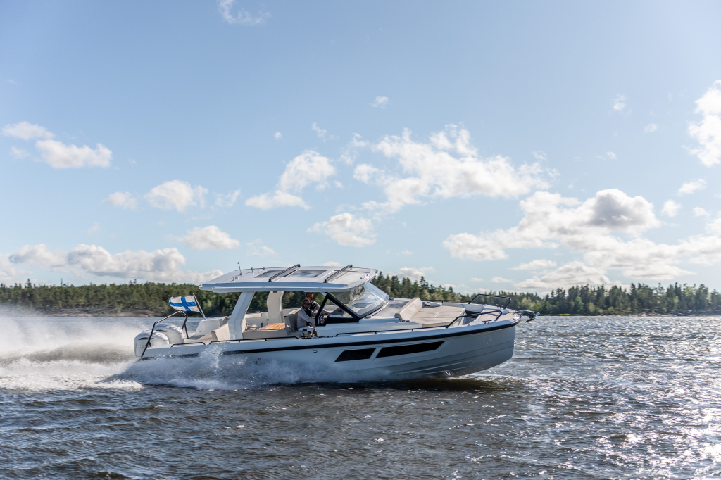 Quarken 35 Sport Tourer — foto 1 van 49