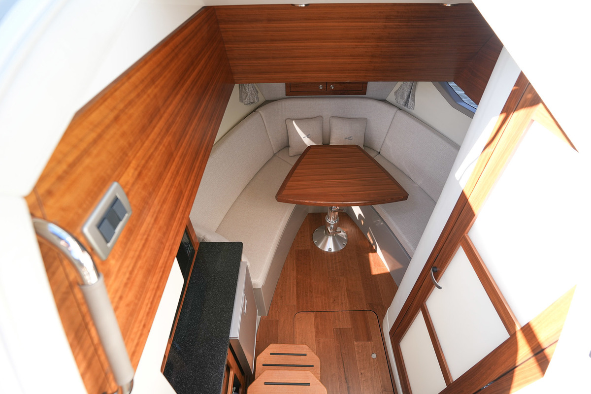 Sea Ray Sundancer 290 — foto 48 van 76