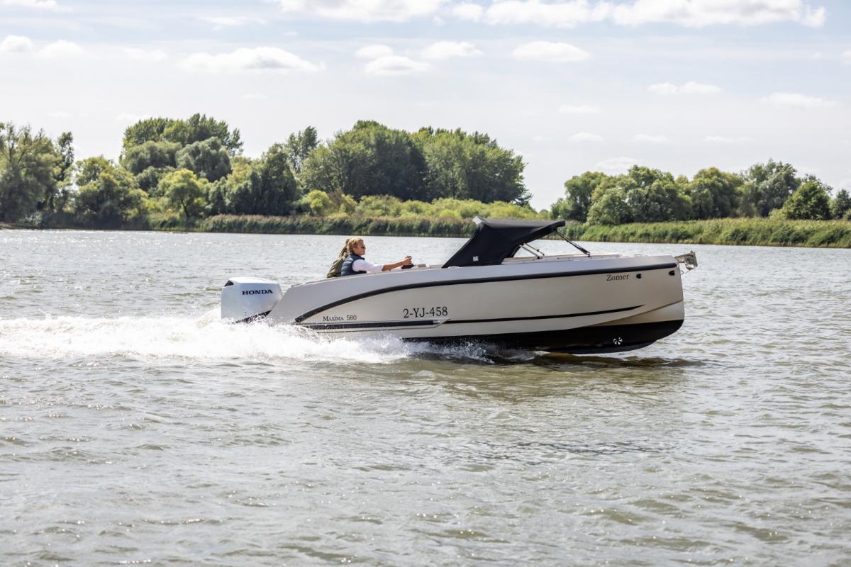 Maxima 580 Sport Lounge — foto 3 van 12