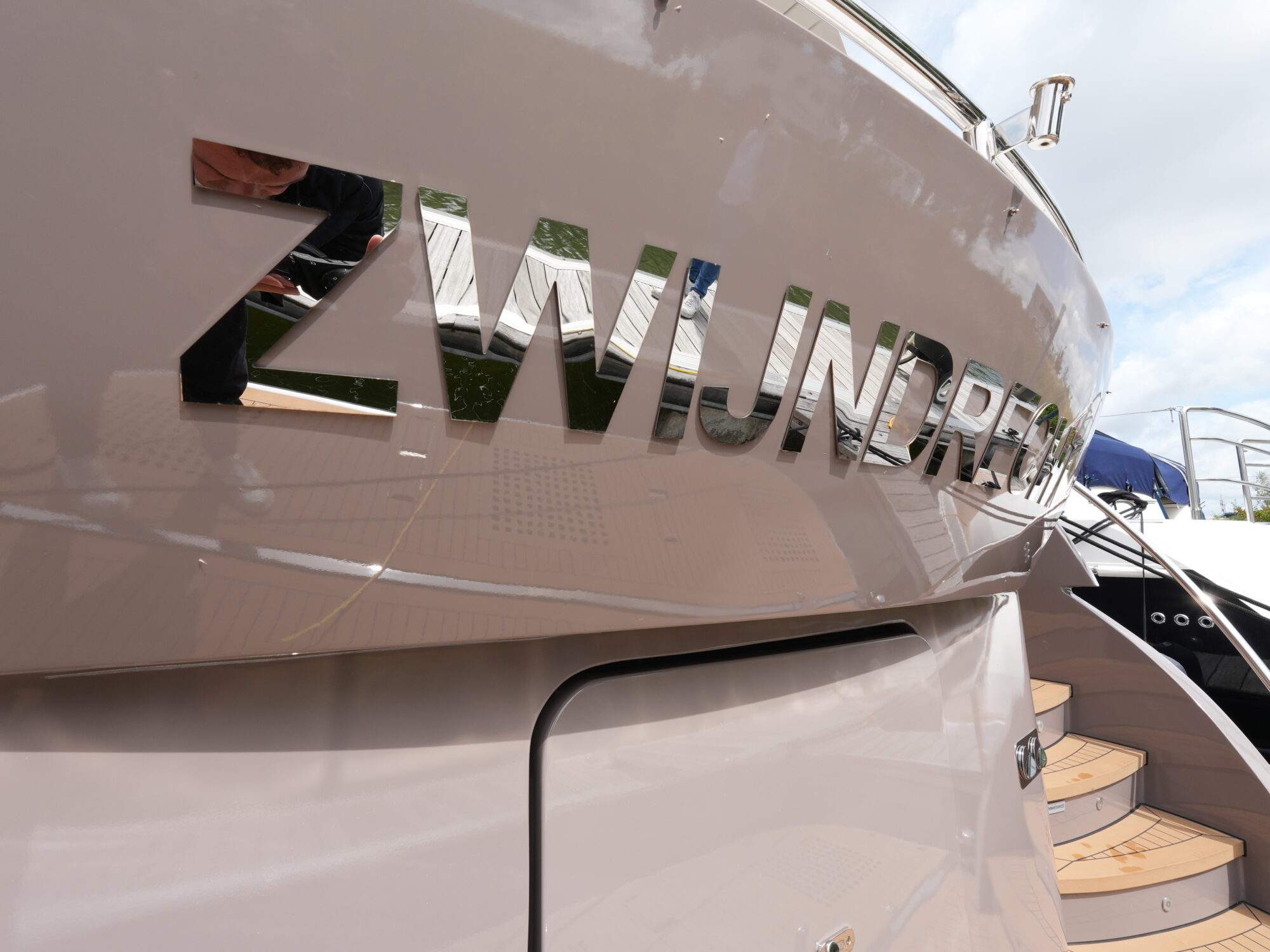 Van den Hoven Executive 15.00 MK II — foto 11 van 70