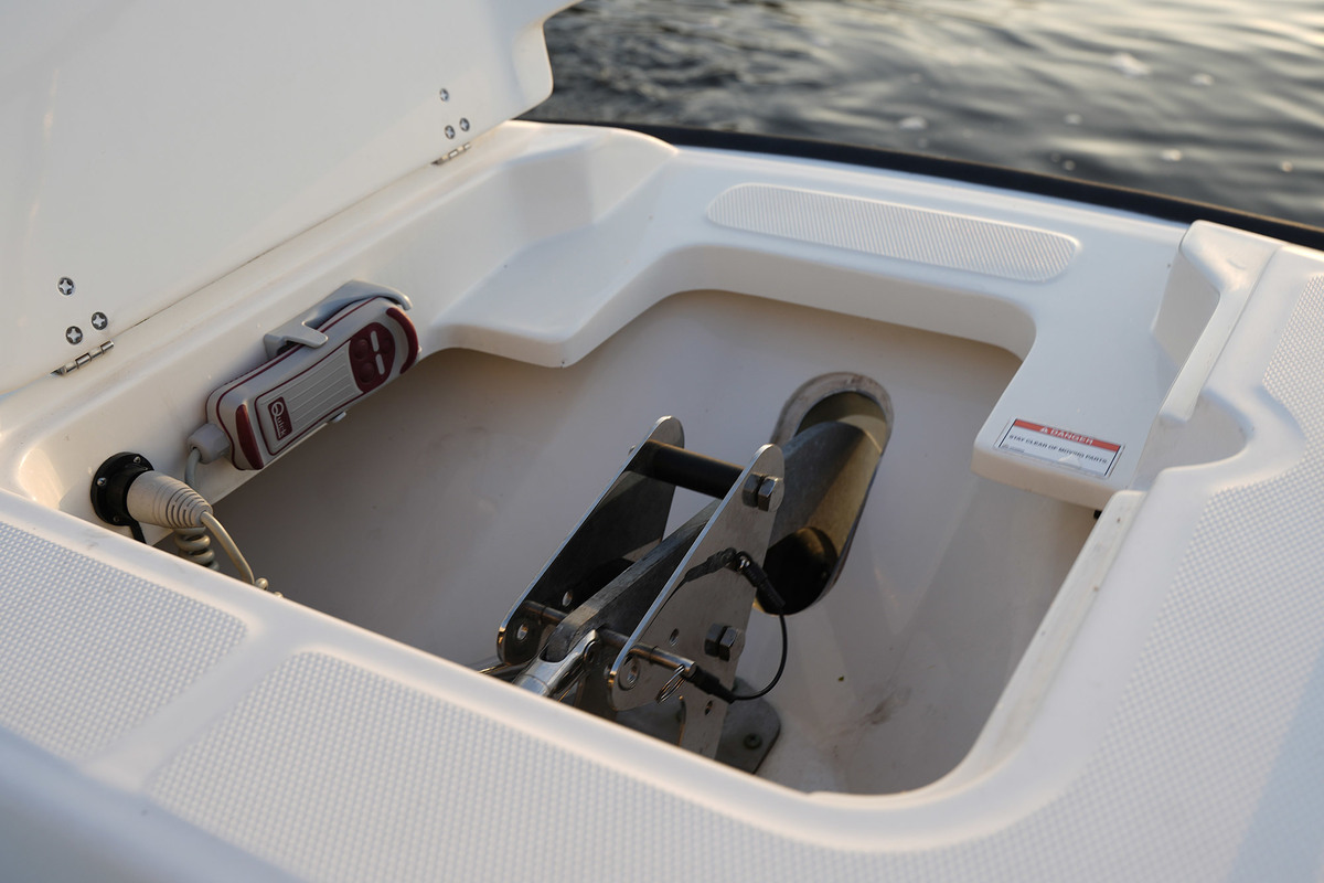 Boston Whaler 270 Dauntless — foto 13 van 37