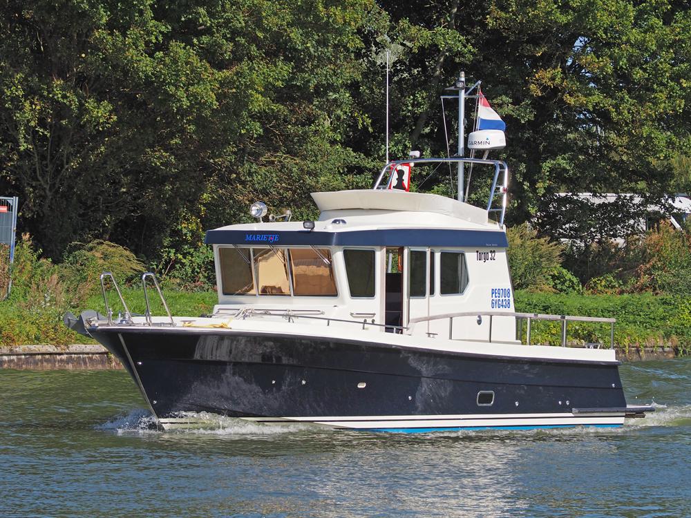 Oy Botnia Marine AB, Malax (Finland) Targa 32 Flybridge — foto 2 van 11