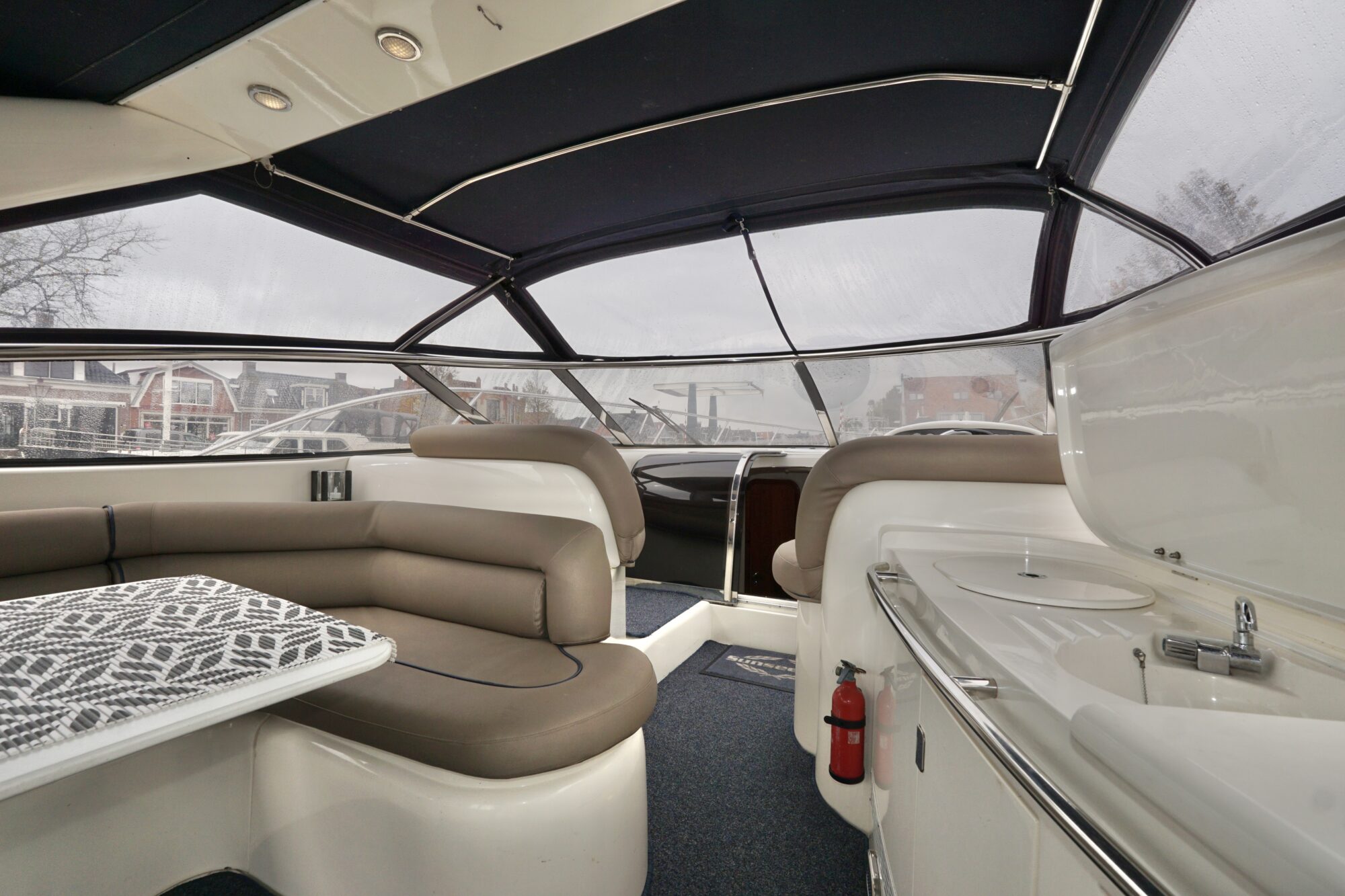 Sunseeker Camarque 47 Cabrio — foto 38 van 75