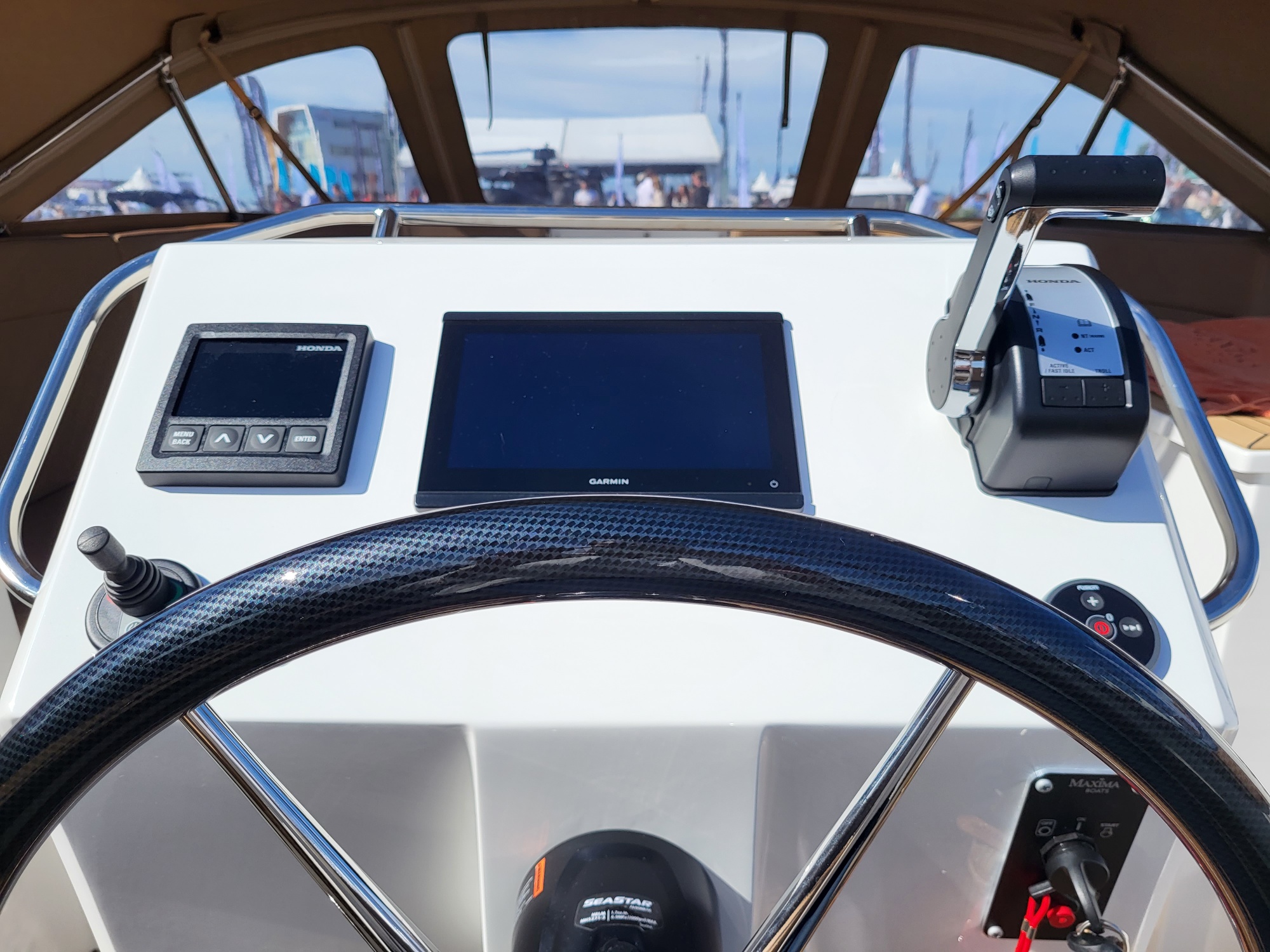 Maxima 840 Tender — foto 5 van 11
