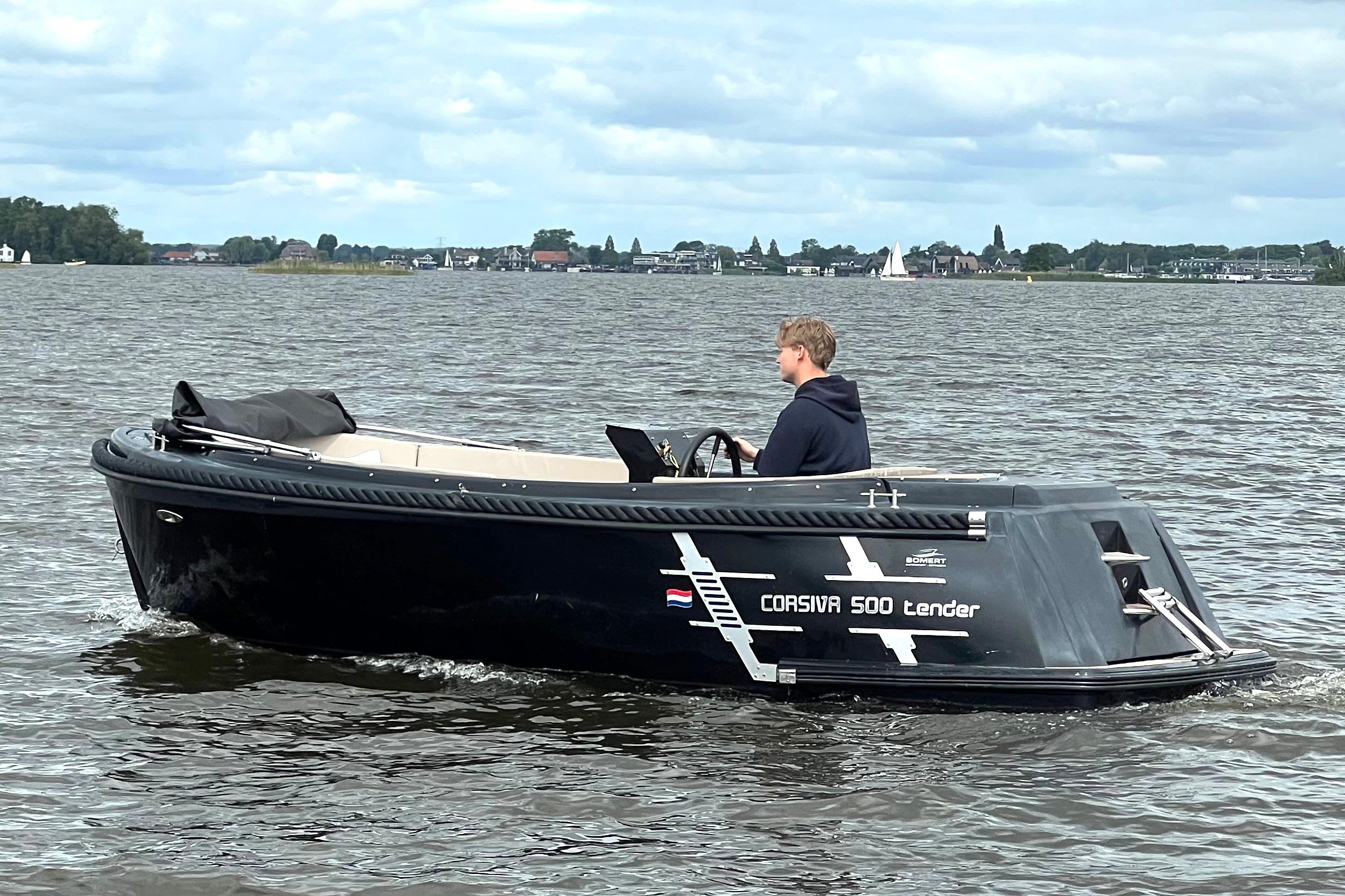 Corsiva 500 Tender — foto 4 van 15