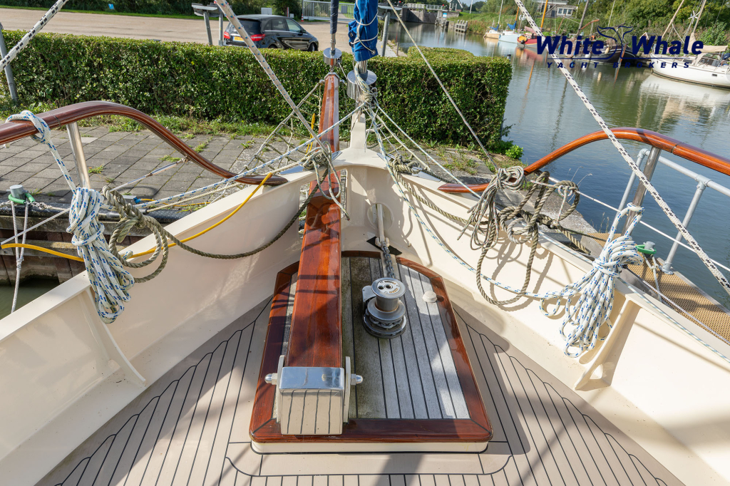 Pieter Beeldsnijder  Stagzeil schoener custom built refit — foto 38 van 87