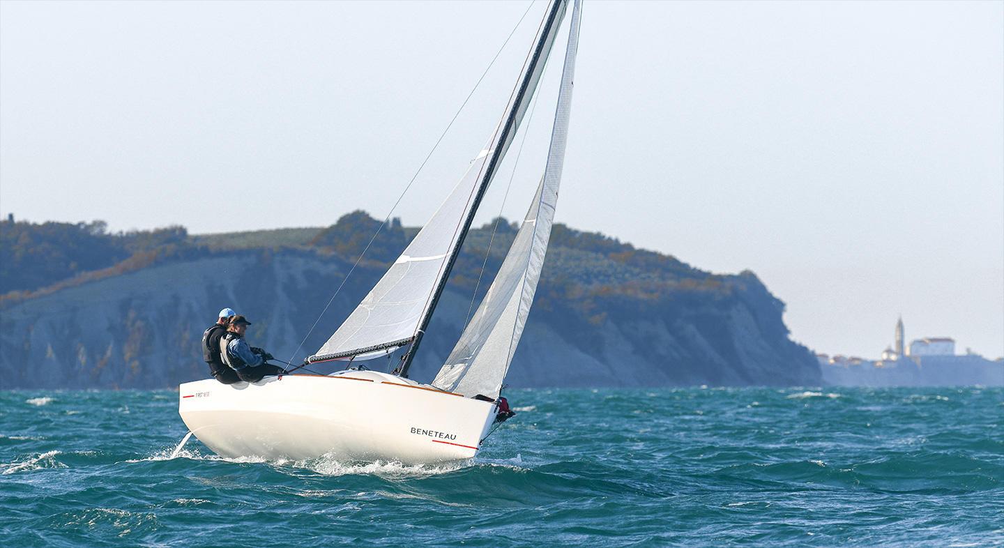 Beneteau First 18 SE — foto 31 van 33